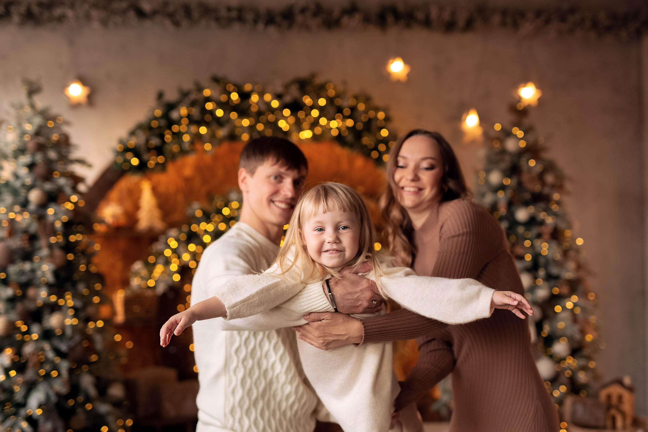 Семья в новогодней студии. Семейный и детский фотограф в Москве Юлия
