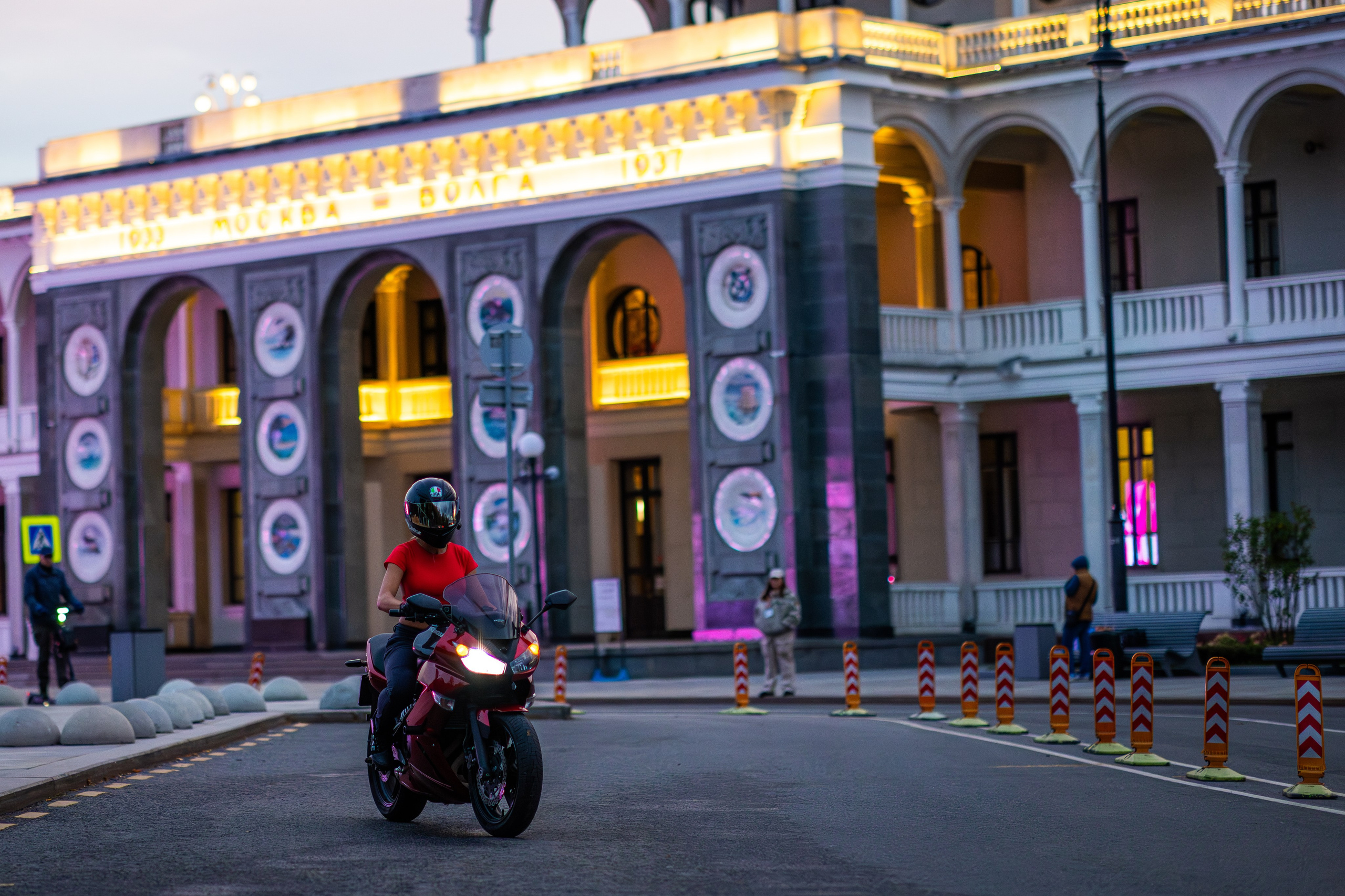 Мото Юля. Фотограф Сергей Ловкий