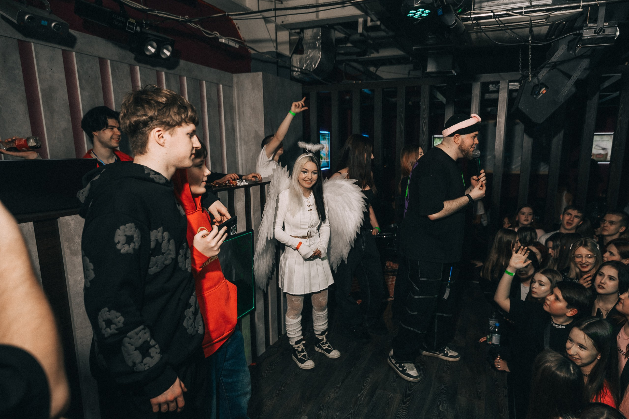 8 MARCH WOMENS DAY PARTY. Фотограф в Кемерово Владислав Шульц