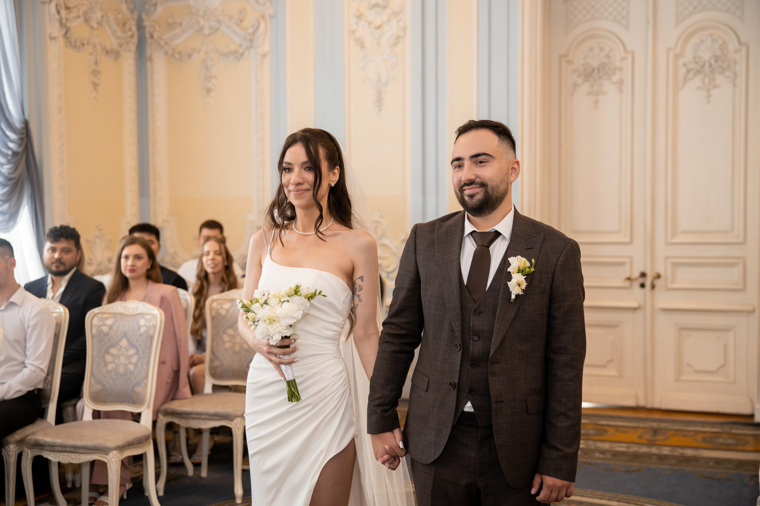 Анна и Александр / Прогулка + ЗАГС. Свадебный и семейный фотограф в Москве Диана Левченко