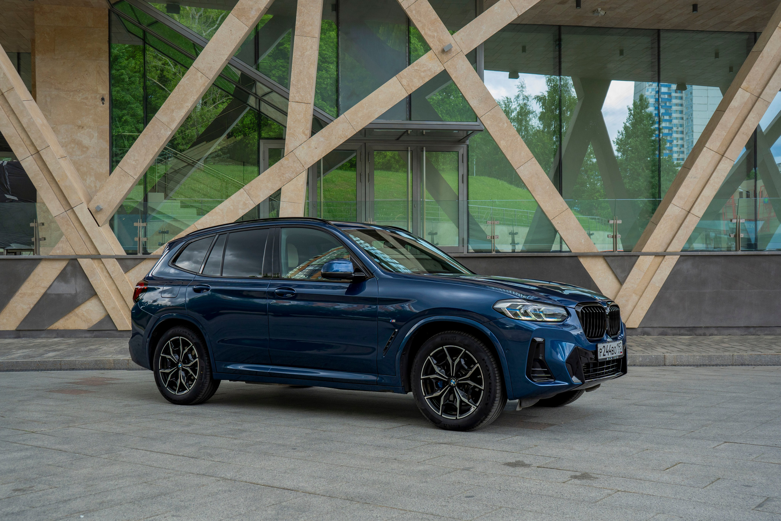 BMW X3. Автомобильный фотограф Ногинск Денис Городок