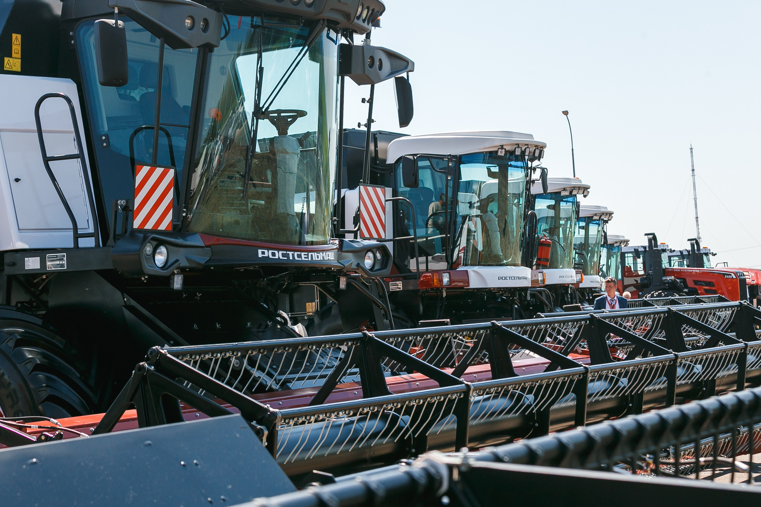 Открытие дилерского центра Ростсельмаш. Событийный фотограф Максим Бескоровайновнов