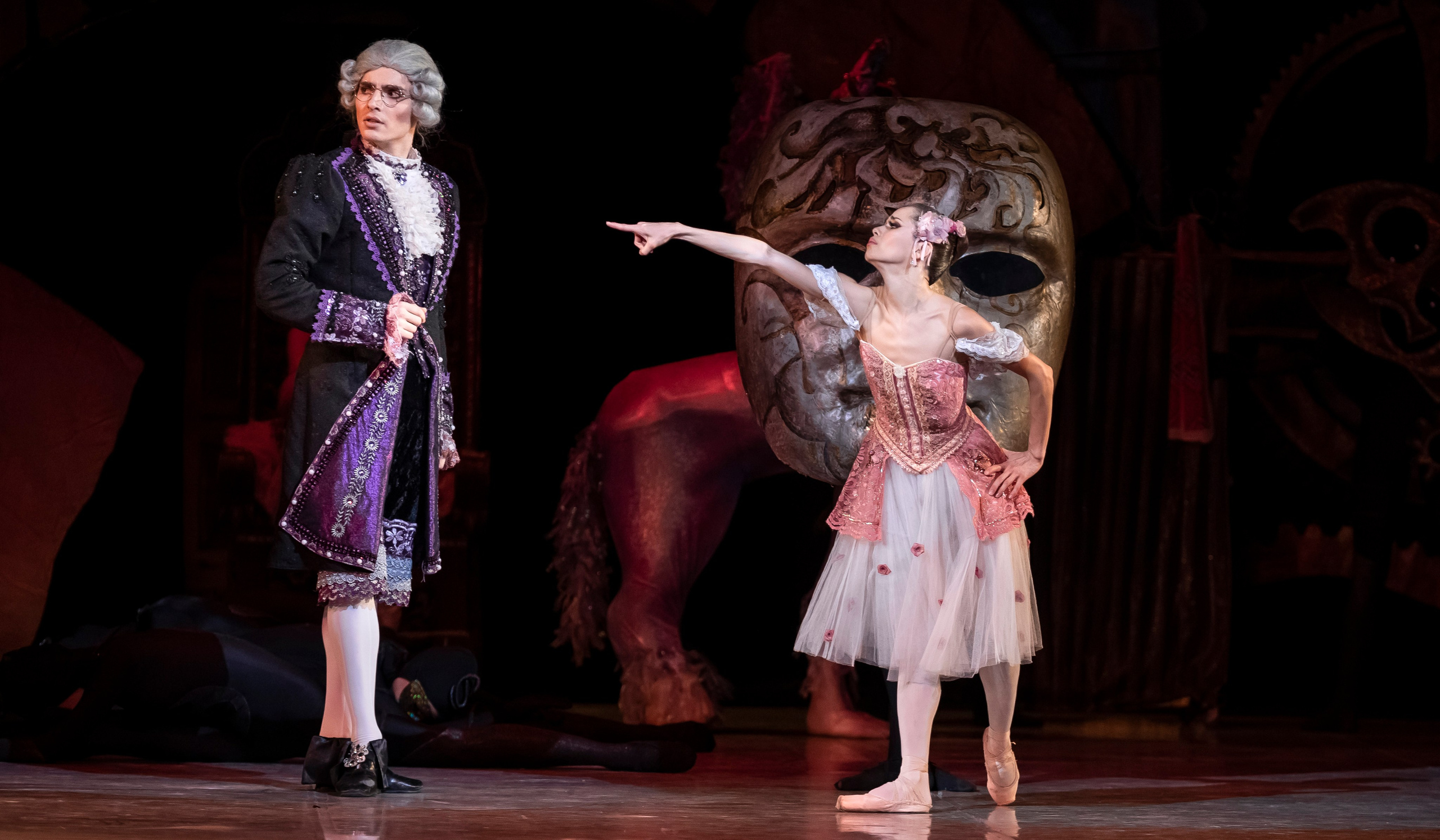 Коппелия. Балет Наталии Касаткиной и Владимира Василёва. Балетный фотограф Москва Майоров Николай