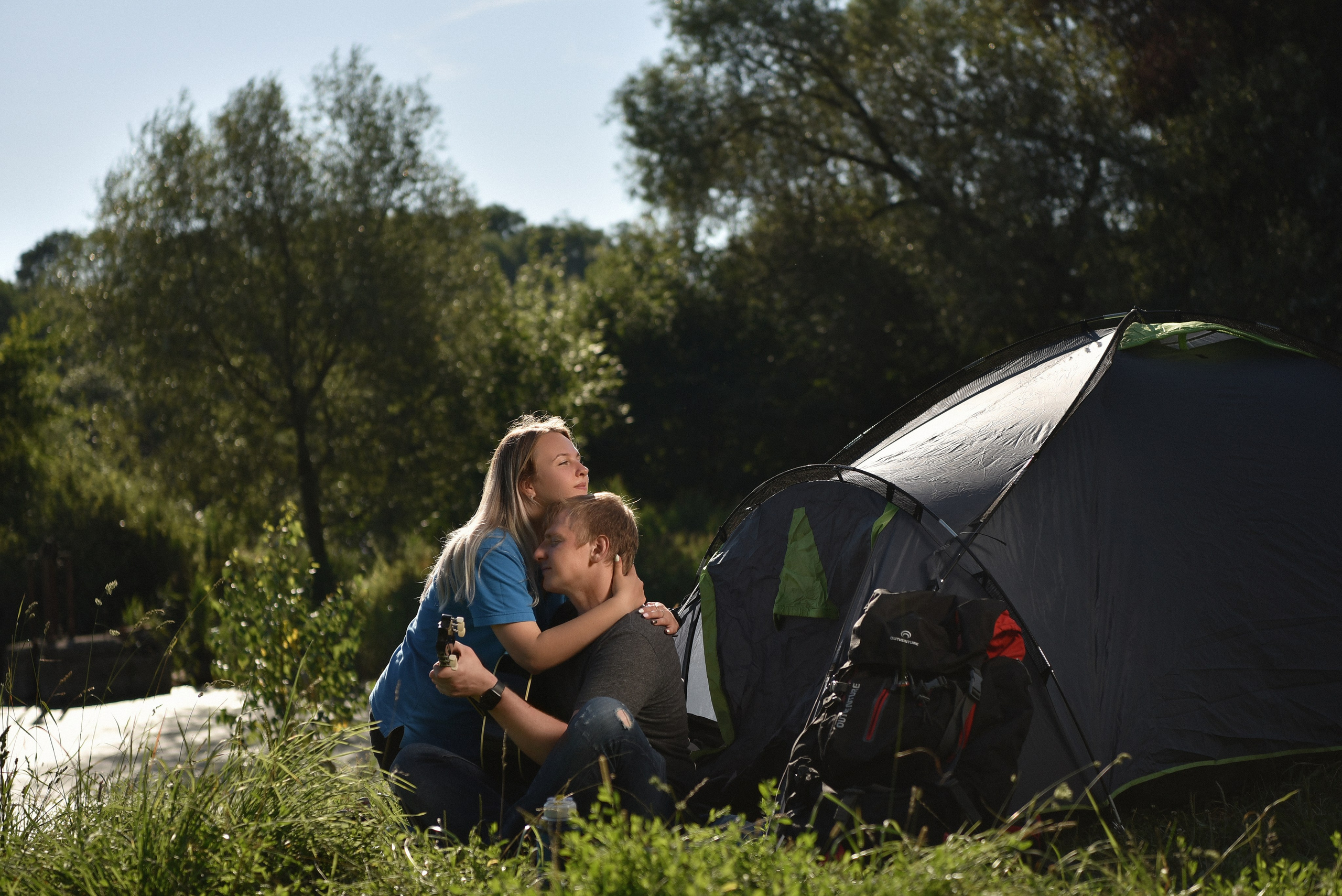 Маша и Серёжа. Отдых на природе