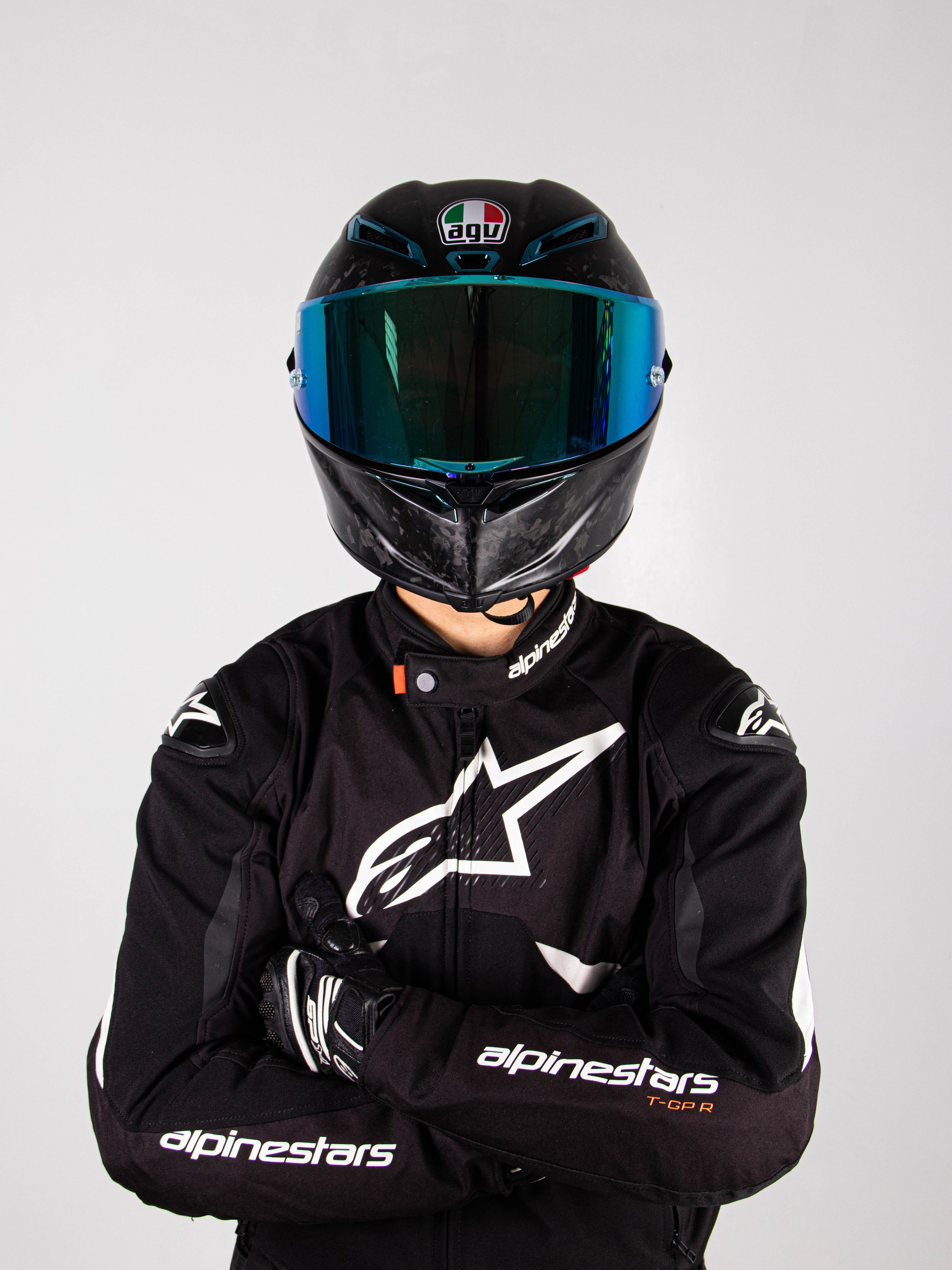 Мотоциклетный шлем. «Матрица»