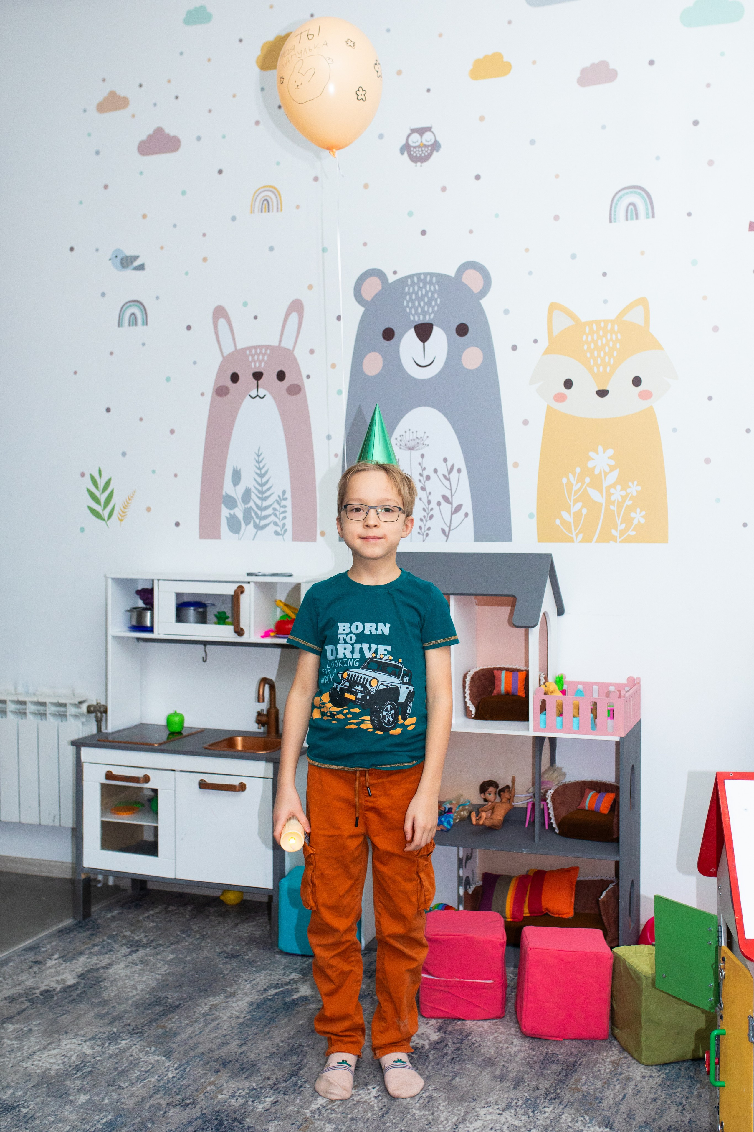 Гринч или как выключили свет в лофте вечером) атмосферные фото детского праздника со свечами и фонариками. Фотограф в Новосибирске Ася Зверева