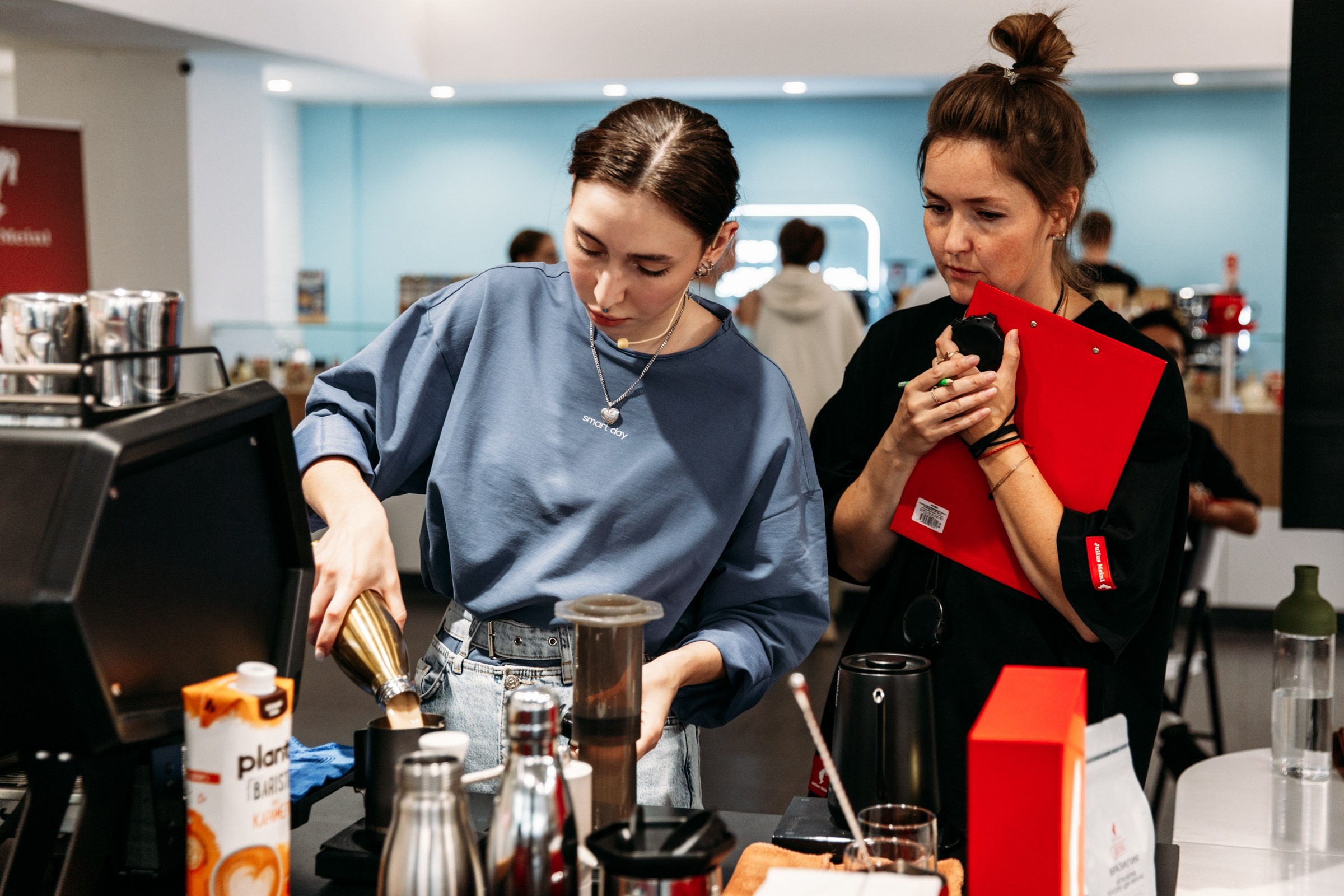 Чемпионат для бариста от Julius Meinl 2025. Фотограф в Иркутске Евгения Айвазова