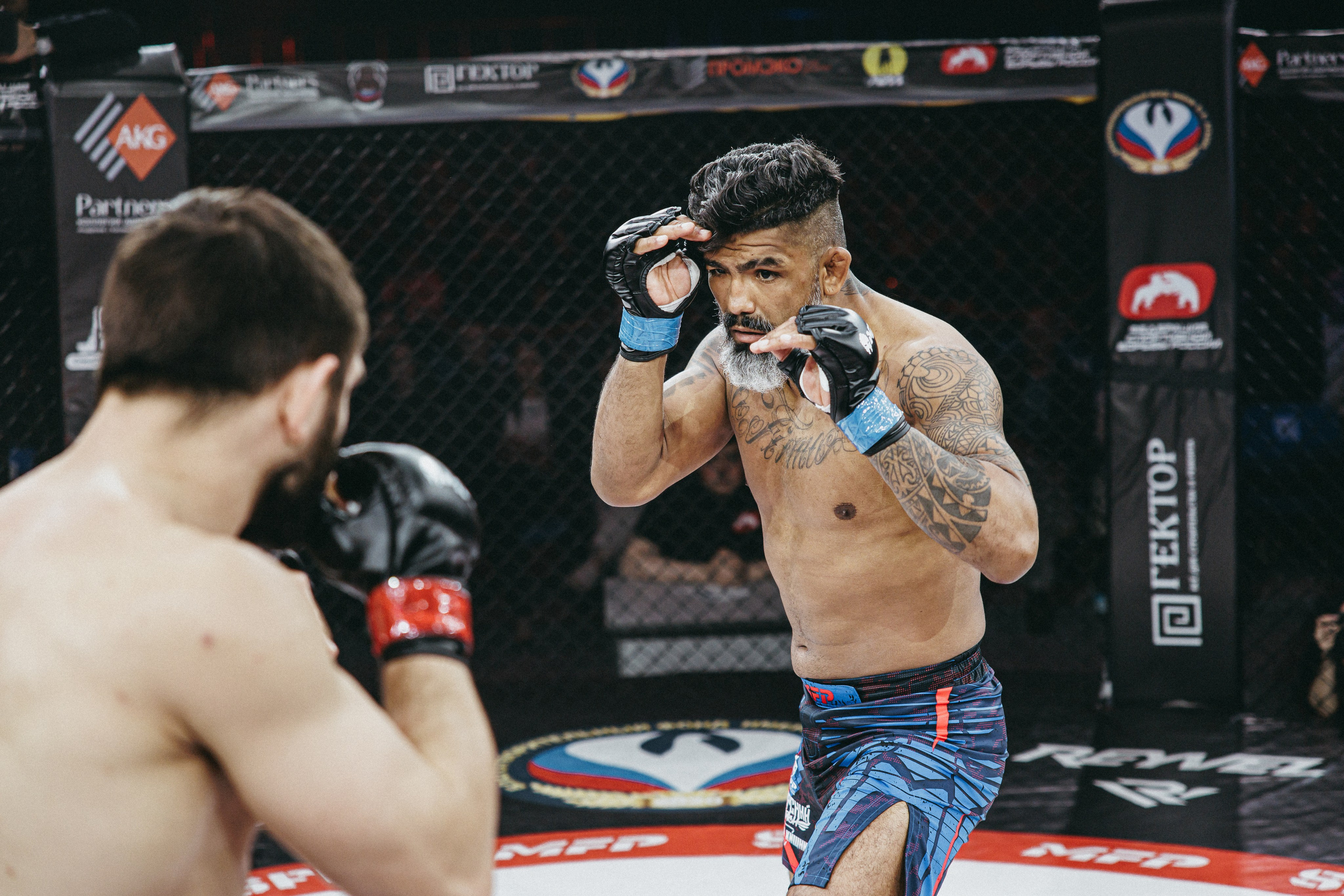 MFP255 ДУГЛАС РИБЕЙРО VS МАКСИМ БУТОРИН. Фотограф Иркутск Антипин Сергей