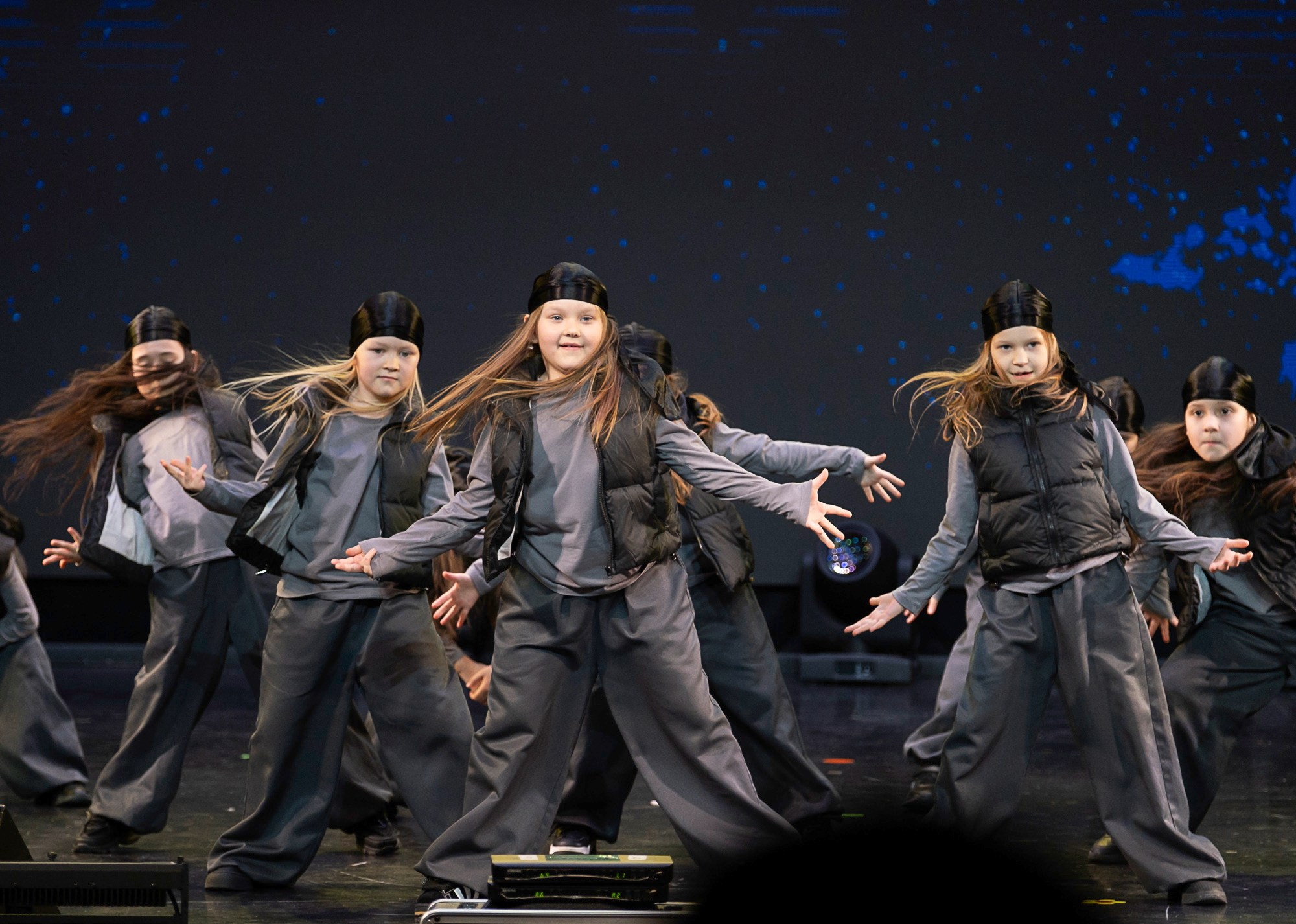 Живи танцуя 26.04.26. Репортажный фотограф в Казани Павел Серпокрылов