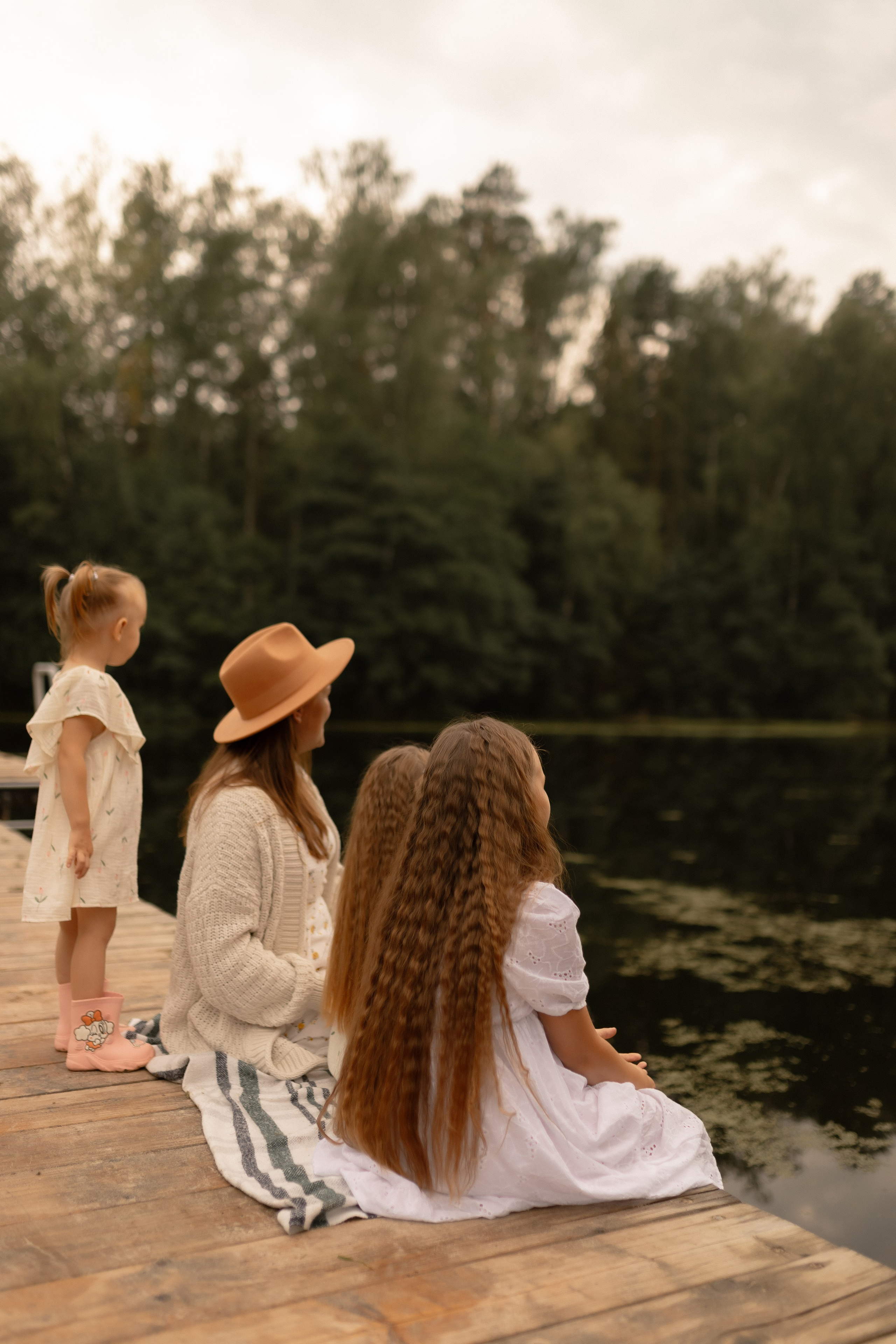 Мама Алина, Маша, Дина и Анечка. Фотограф Татьяна Семенова