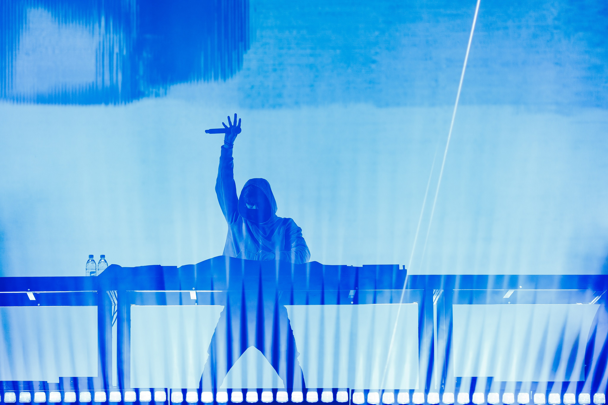 Alan Walker. Магия музыки в кадре: Концертная Фотография