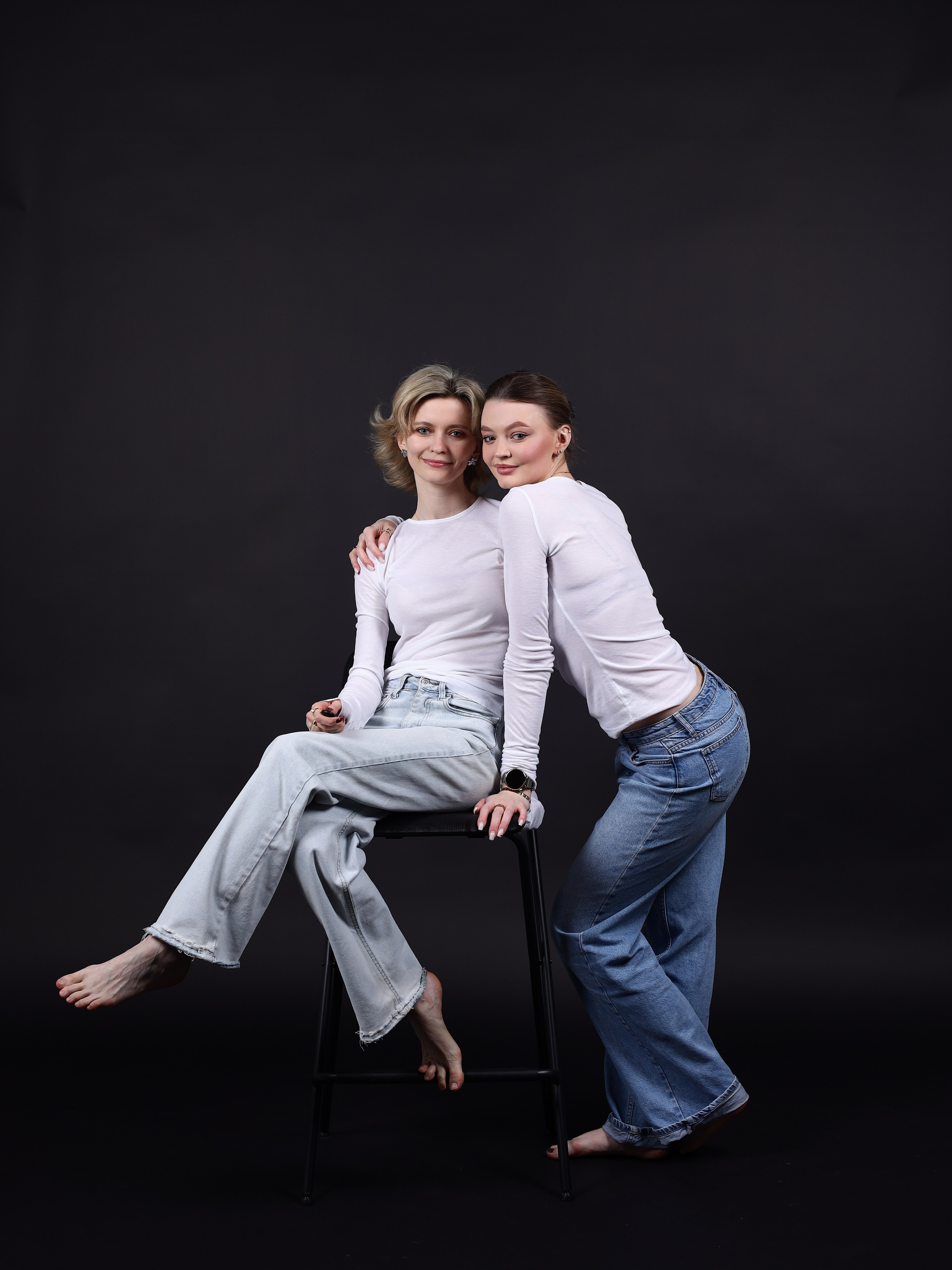 Дарья и Анна. Фотостудия без фотографа Чехов. Первая студия автопортрета в Чехове