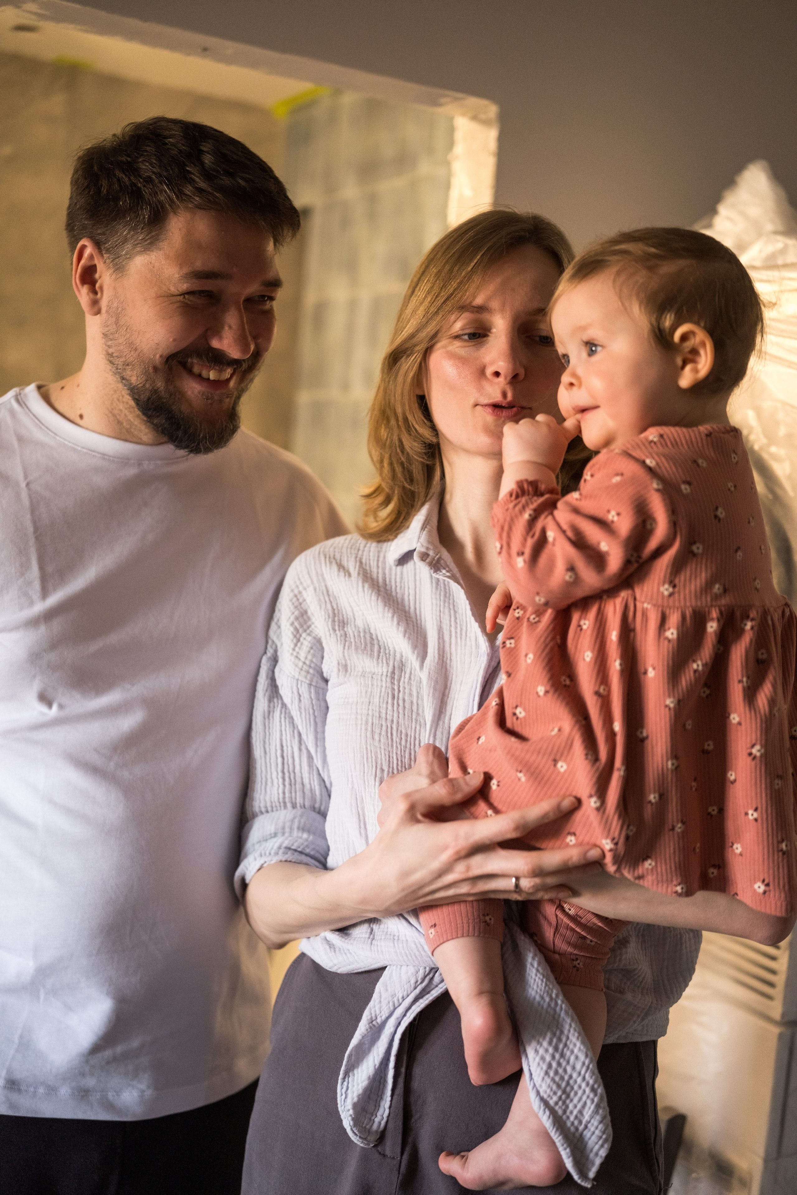 Семейный ремонт. Семейный детский ньюборн фотограф в Москве Марта Петрова