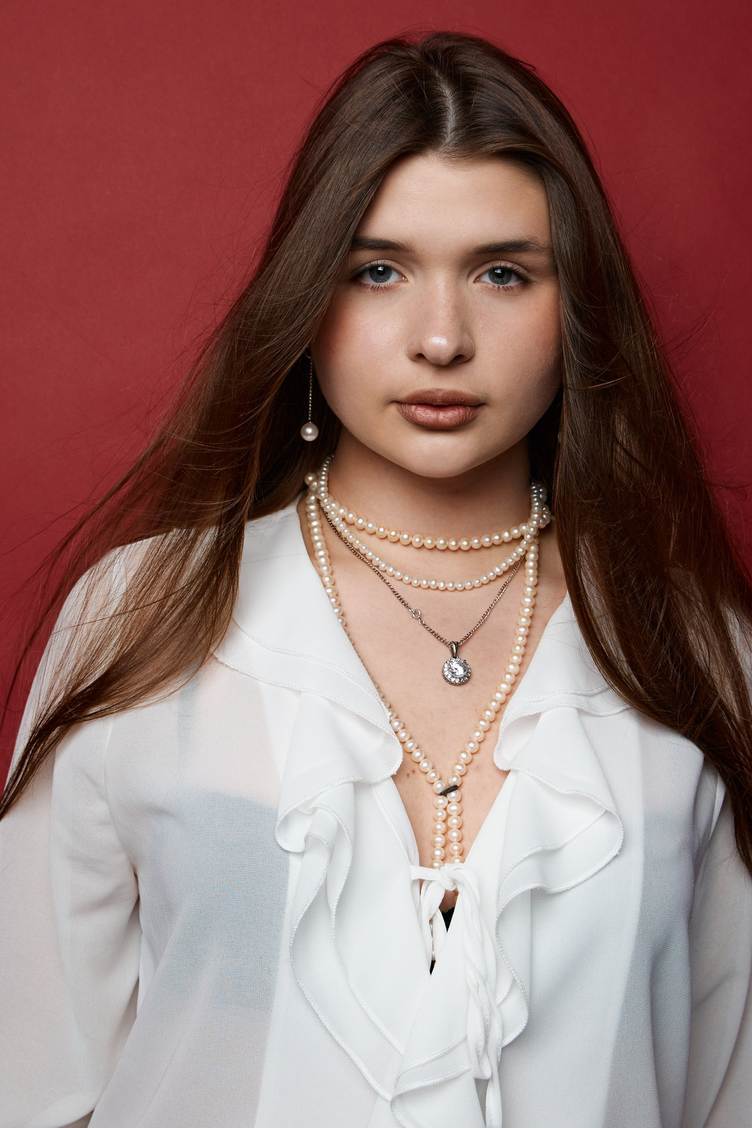 Ника. Портретная фотосессия на День Рождение. Екатерина Джалагония — Фотограф в Екатеринбурге | Портреты и Мастер-классы