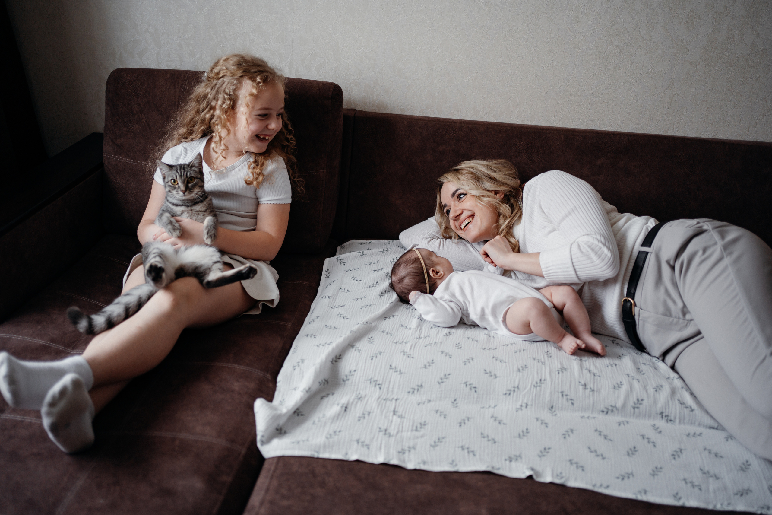 Новорожденные. Семейный фотограф в Омске Гординская Ирина