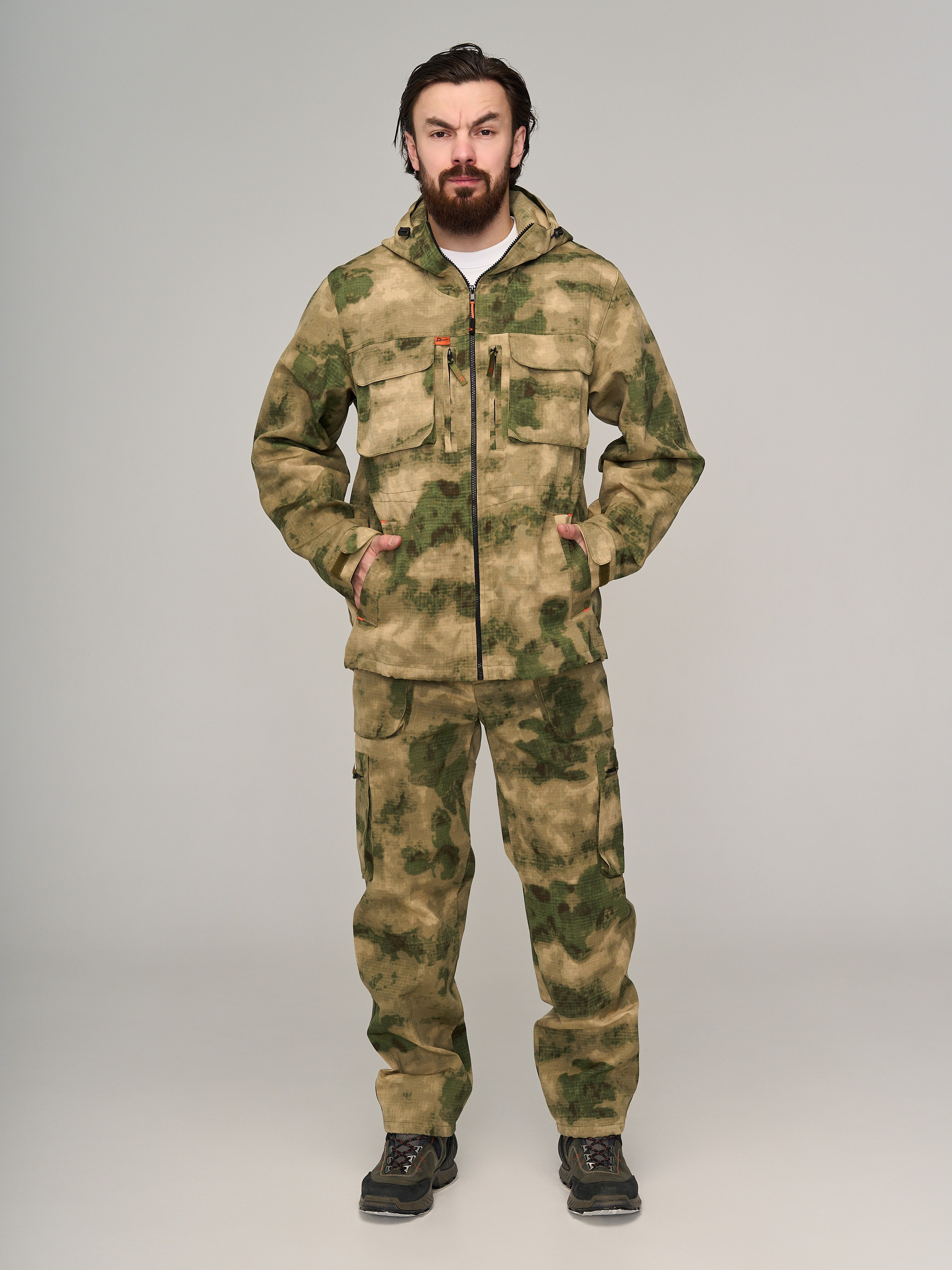 Фотосъемка мужской одежды на моделях и предметно на сайт и маркетплейсы. Рекламный и портретный фотограф в Чебоксарах Сергей Крылов