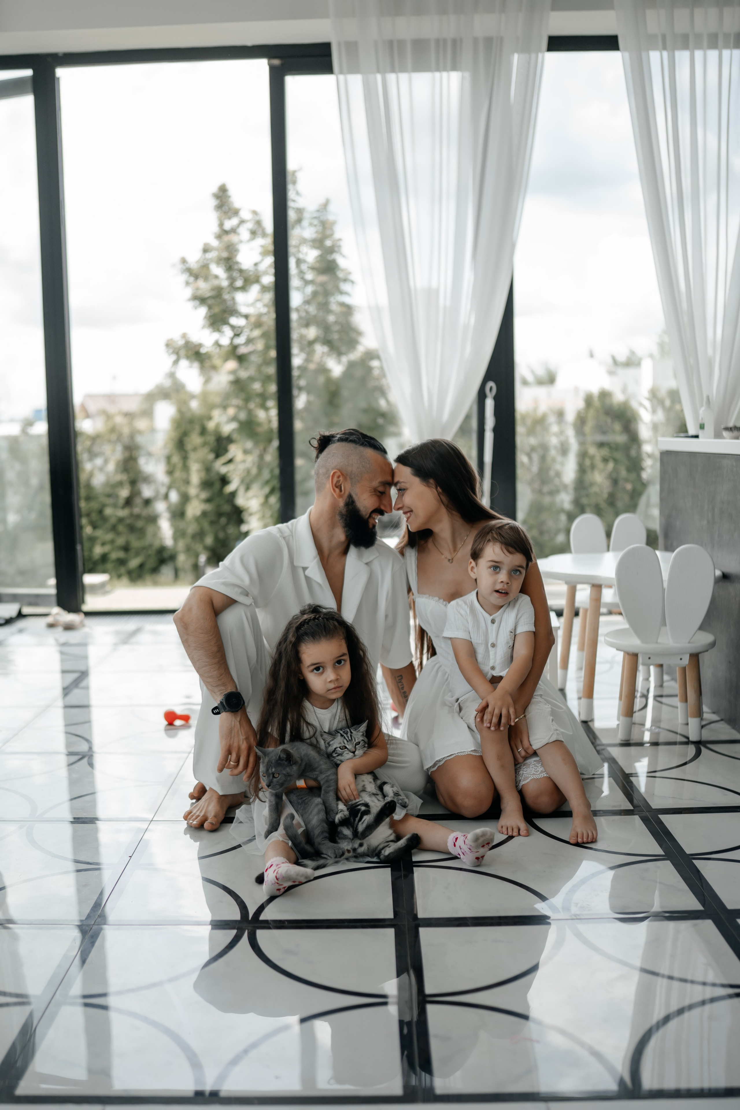 Семья Чермена Дзотти. Главная