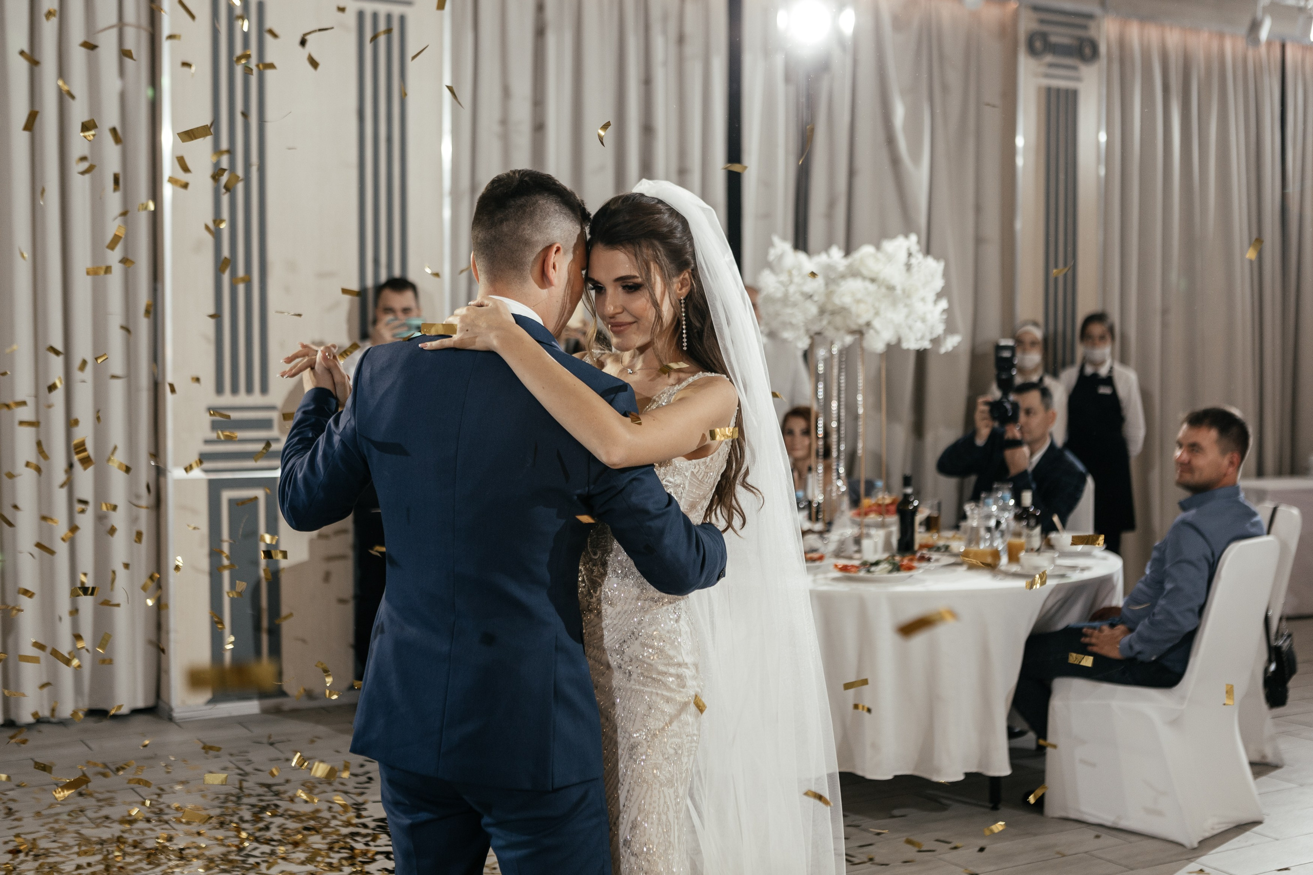 Свадебный фотограф Уфа — Руслан ГабдлисламовЖивые эмоции, красивые кадры, воспоминания на всю жизнь.Работаю по всей Республике Башкортоста. Свадебный фотограф Уфа Руслан Габдлисламов