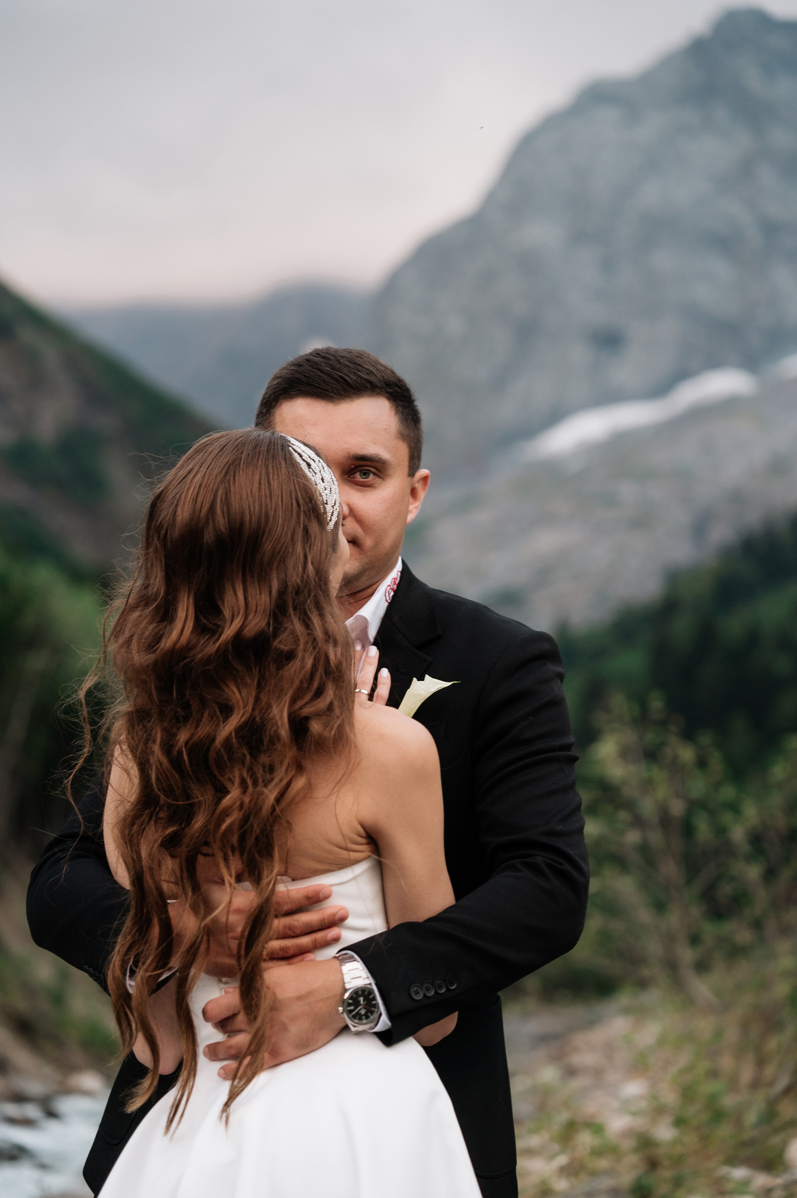 Горная свадьба Рината и Регины (09.09.24). Свадебный и travel фотограф в Волгограде, Сочи, Домбае, Европе