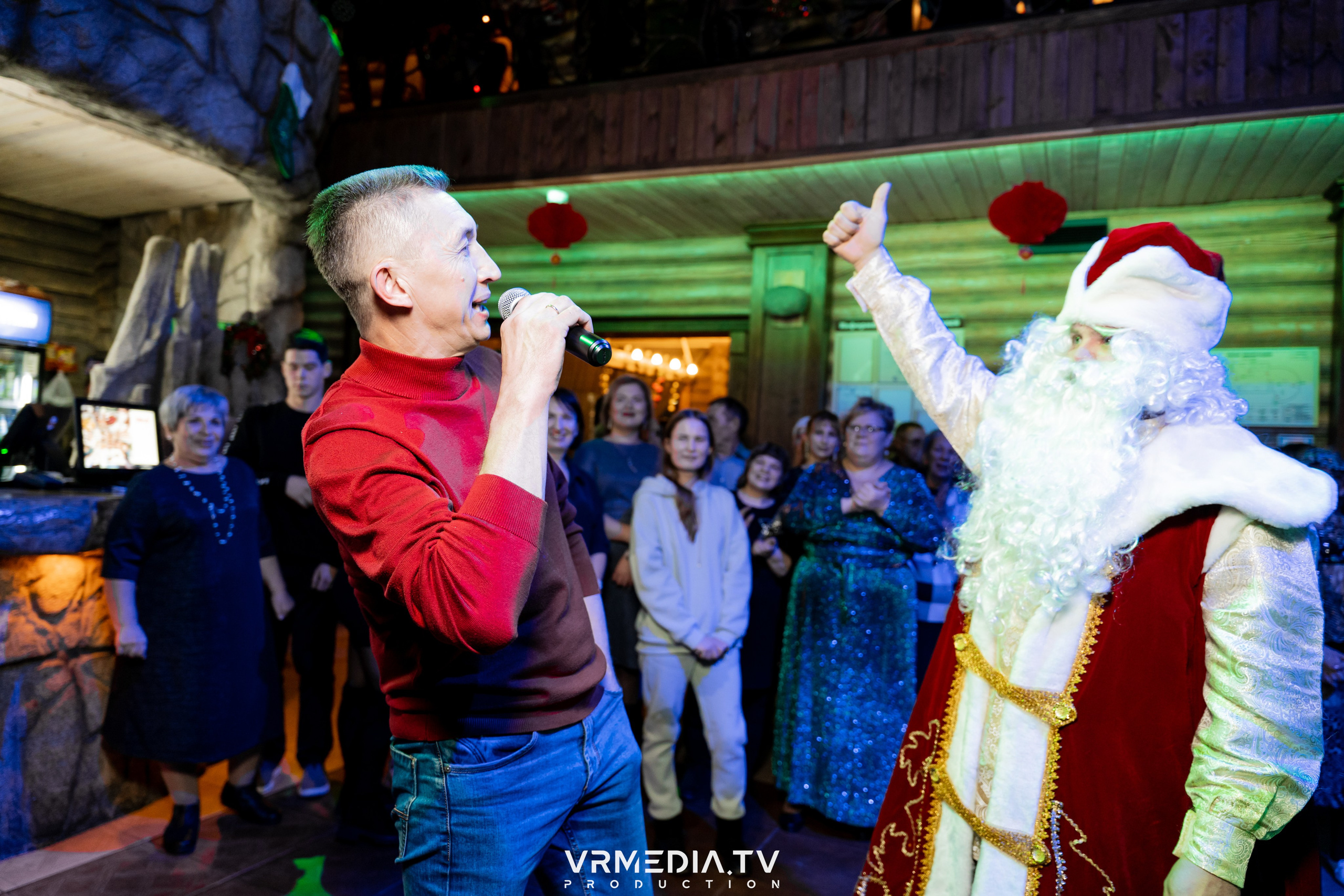 Новогодний вечер «У Петровича»