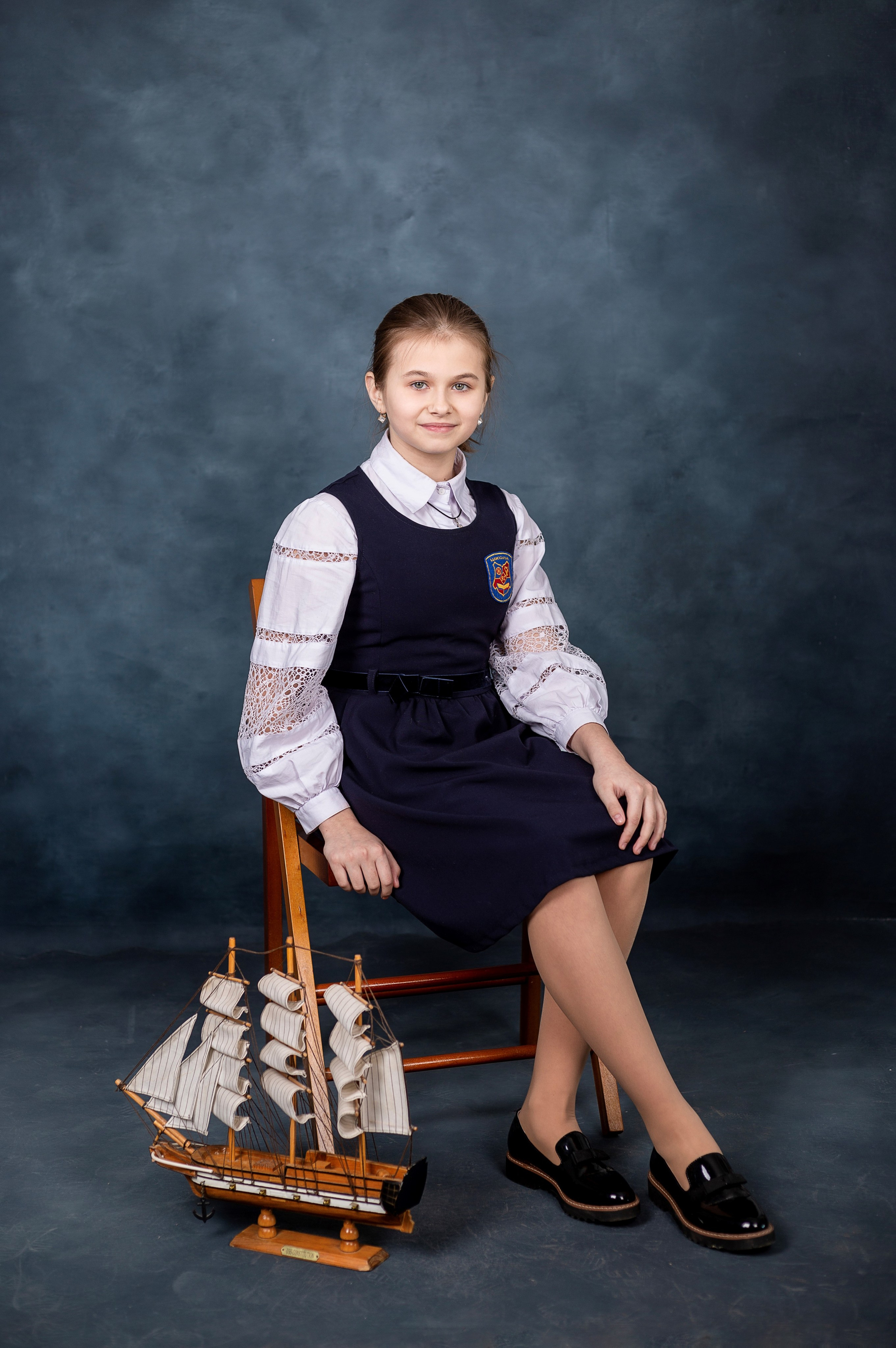 Портреты  — младшая школа (фоны, школа, улица). Выпускные альбомы Воронеж от Веры Соколовой