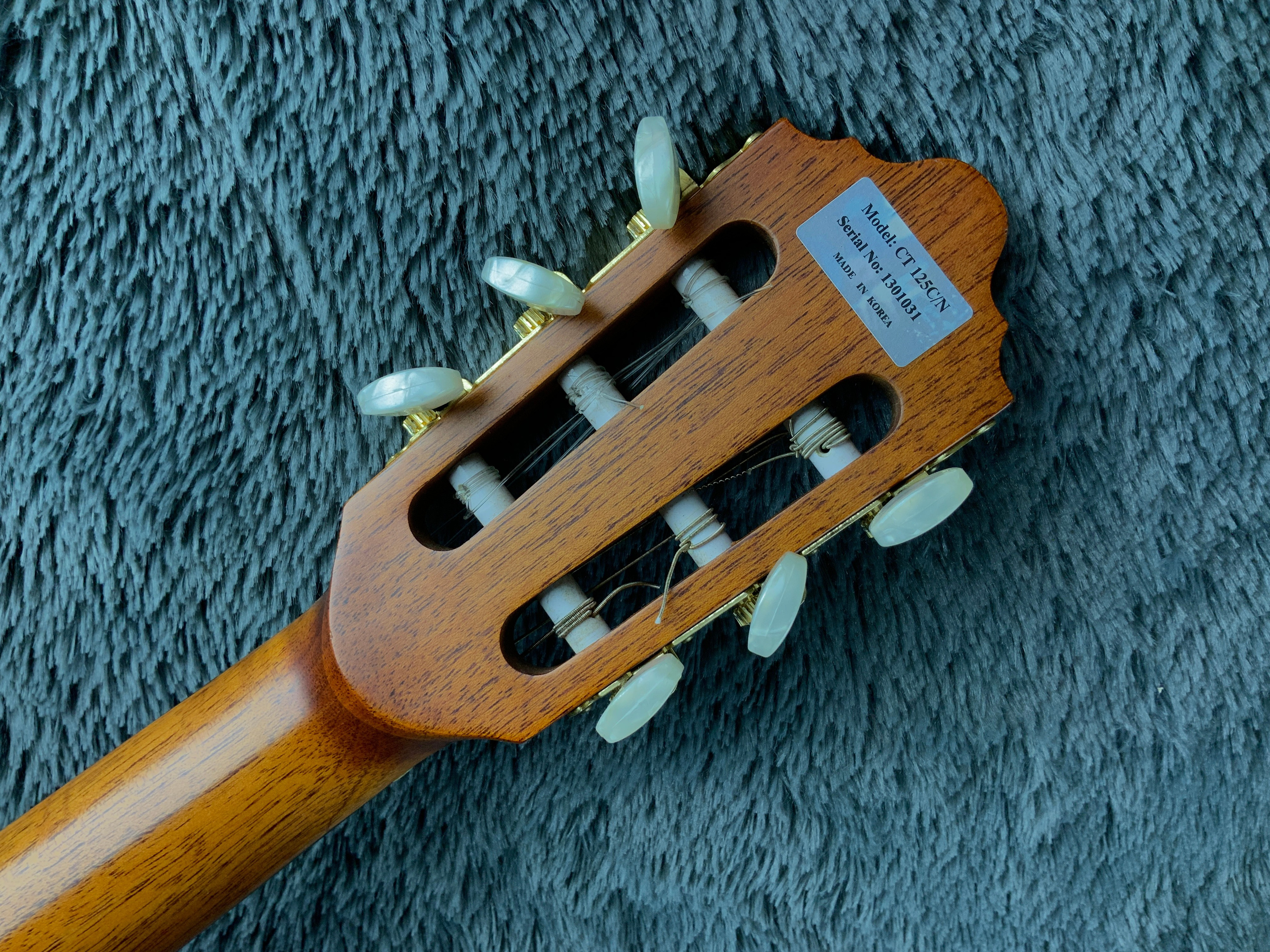 Crafter CT 125 CN Gibson Chet Atkins Epiphone SST