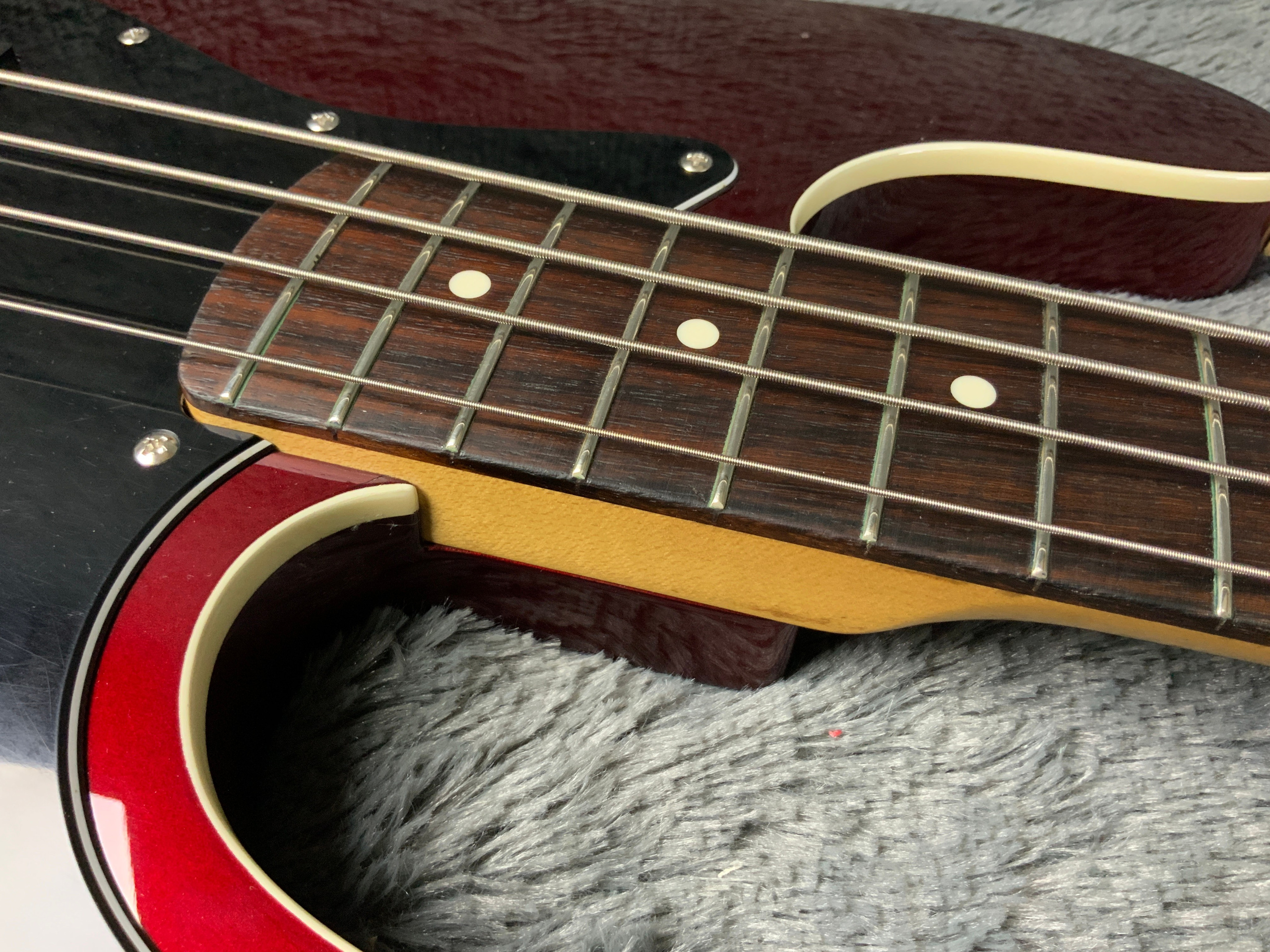 Fender Aerodyne Jazz Bass
