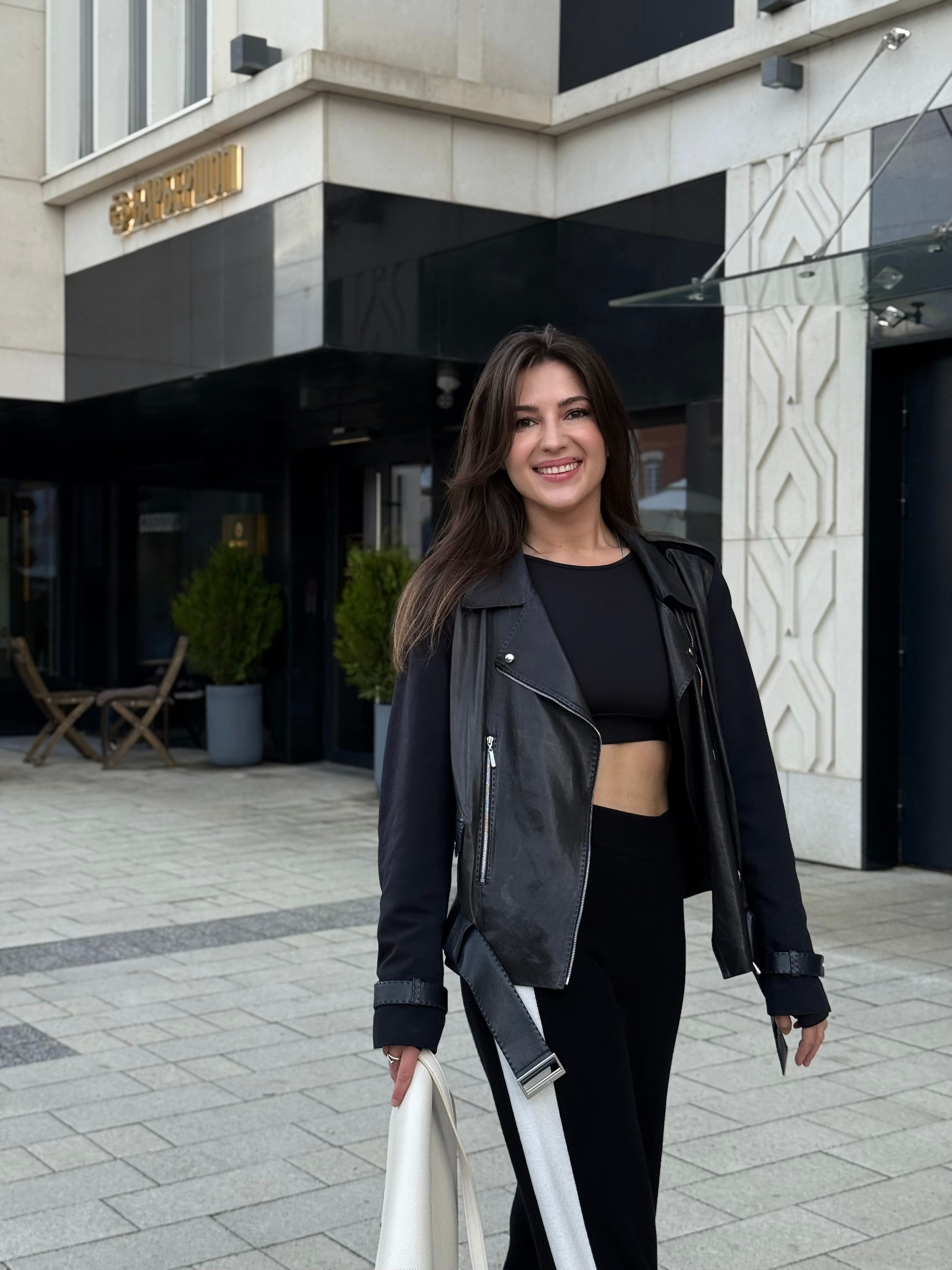 Риэлтор Натали. Фотограф и видеограф в Санкт-Петербурге Хромцова Людмила