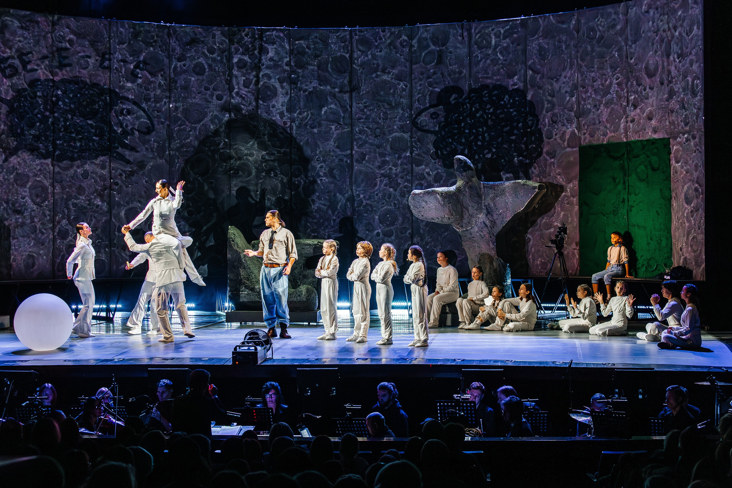 Спектакль «МАЛЕНЬКИЙ ПРИНЦ». Фотограф в Санкт-Петербурге Виктория Безверхая