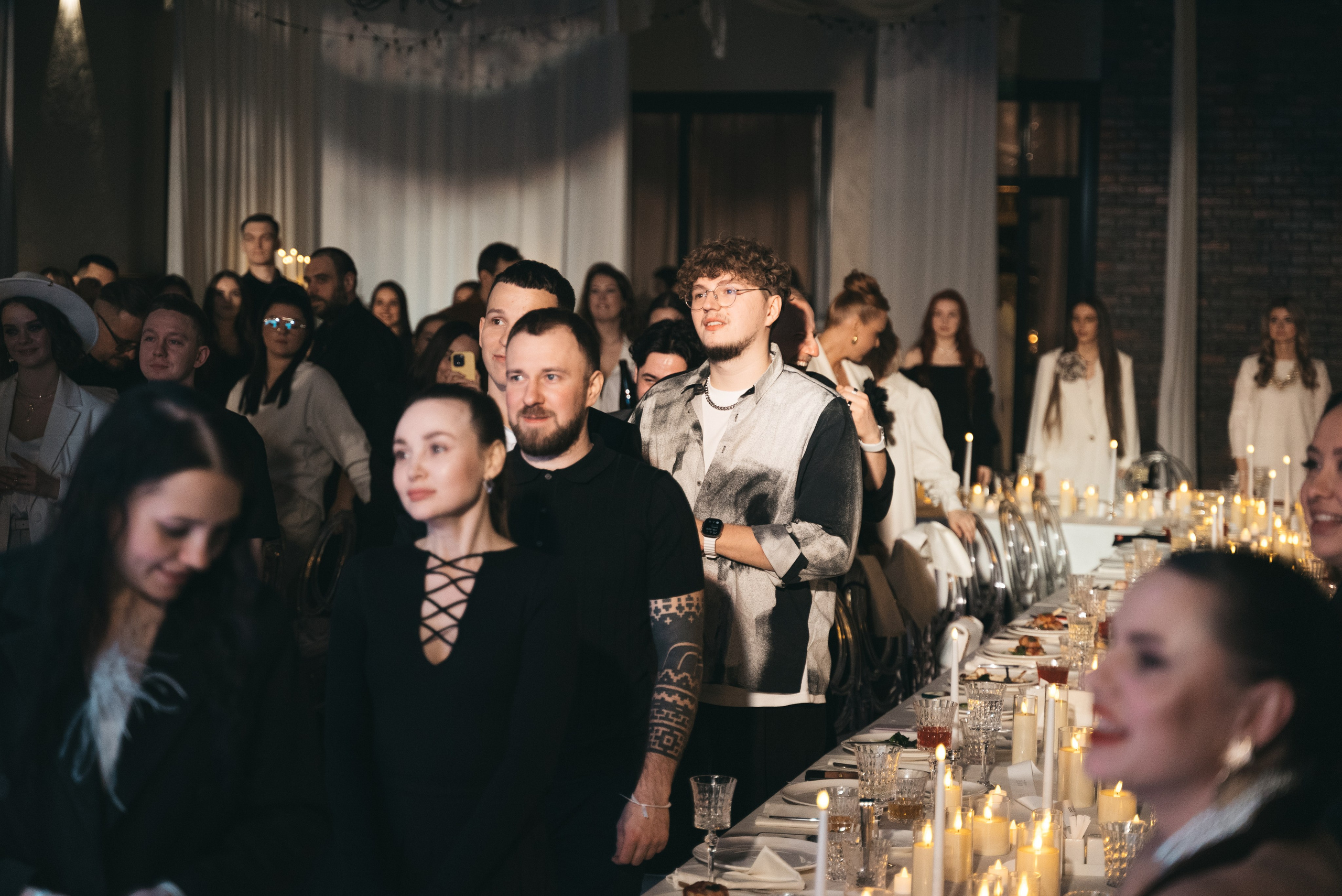 WhiteRoom Pre-wedding. Репортажный и свадебный фотограф в Сургуте