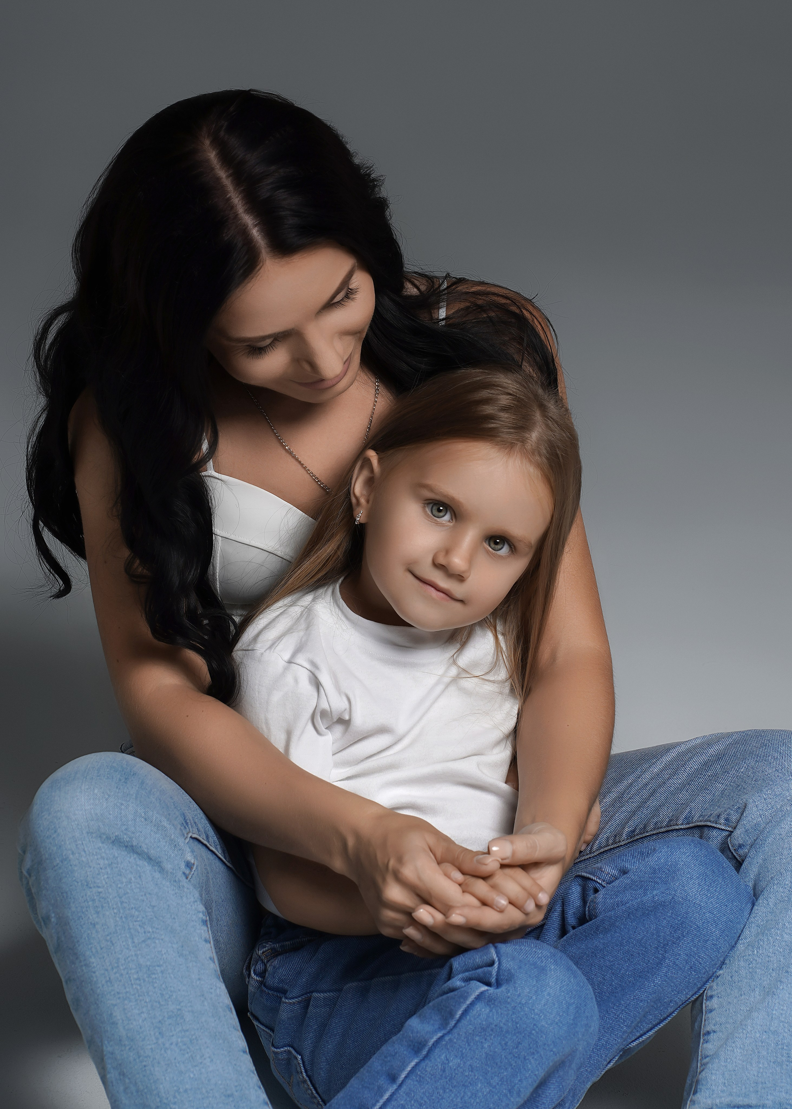 Алина и Ева. Главная