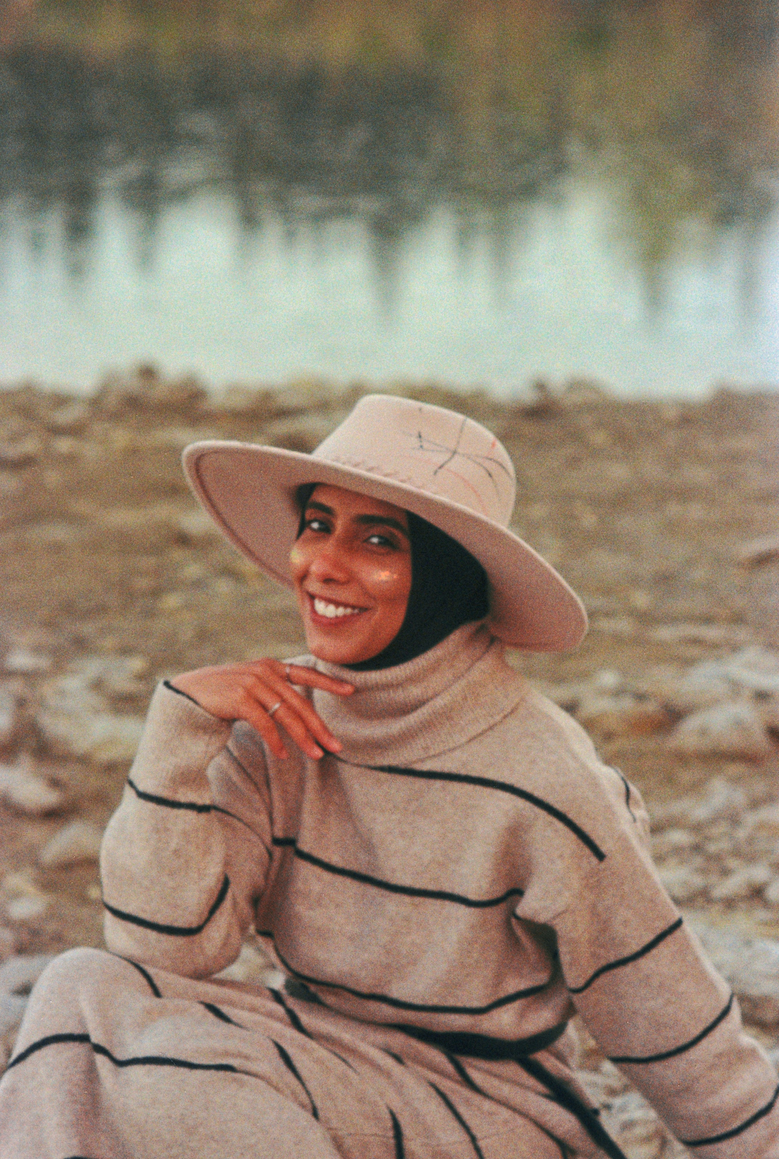 N2. Стилист и плёночный фотограф Анастасия Шлокова в Санкт-Петербурге и Москве