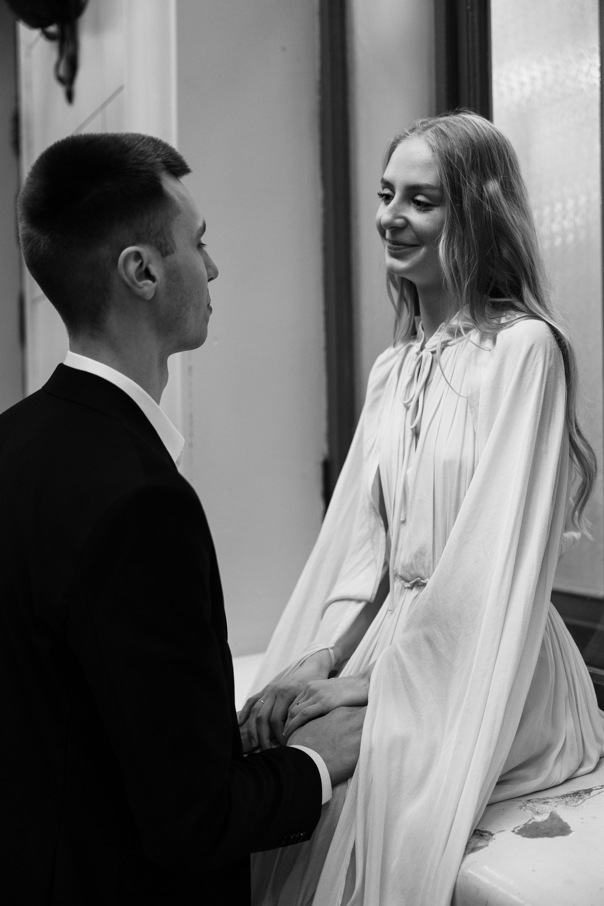 Даша и Константин Витебский вокзал. Фотограф/видеограф в Санкт-Петербурге Динара Гольдина