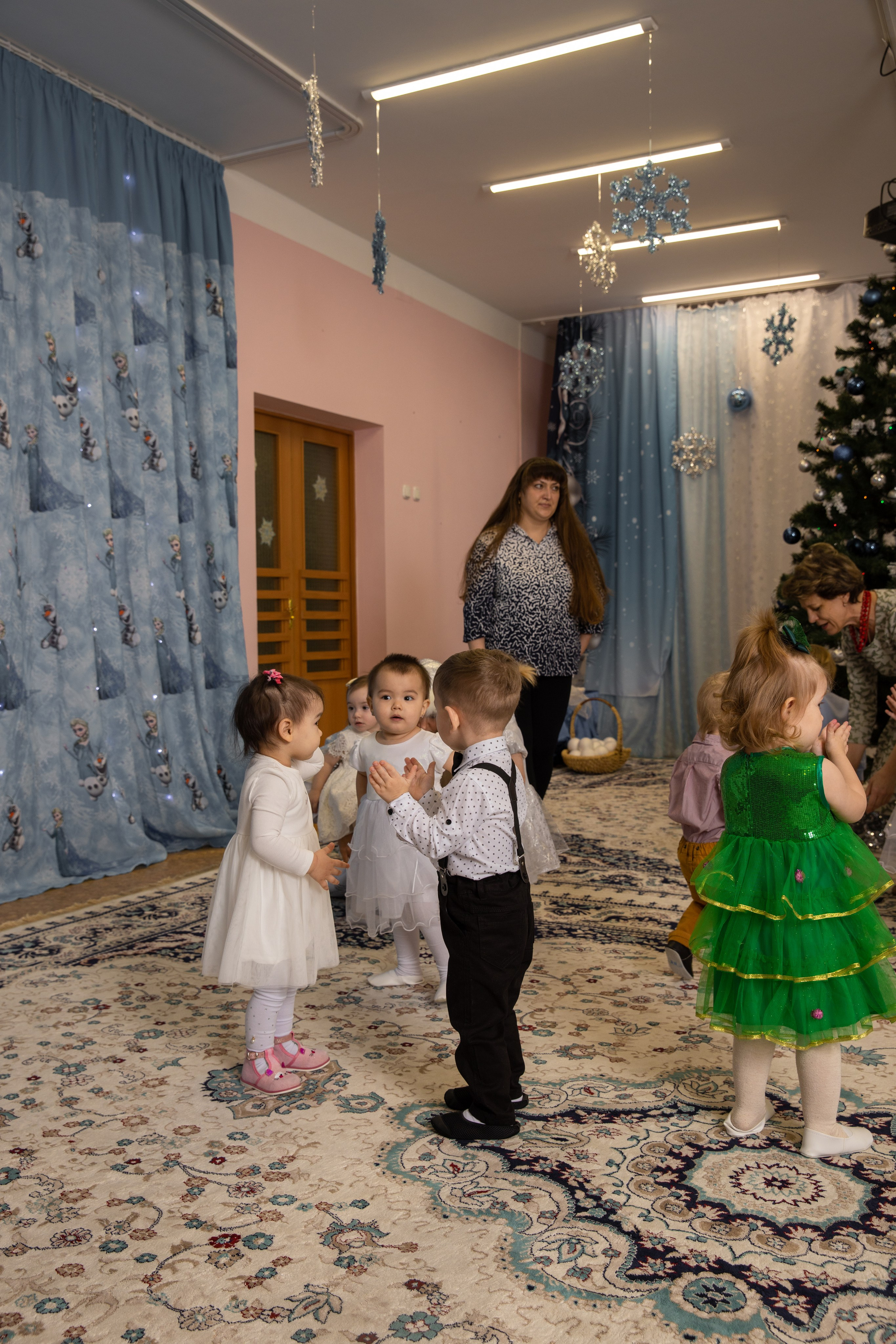 Новогодний утренник Успех. Фотограф в Железнодорожном и Балашихе