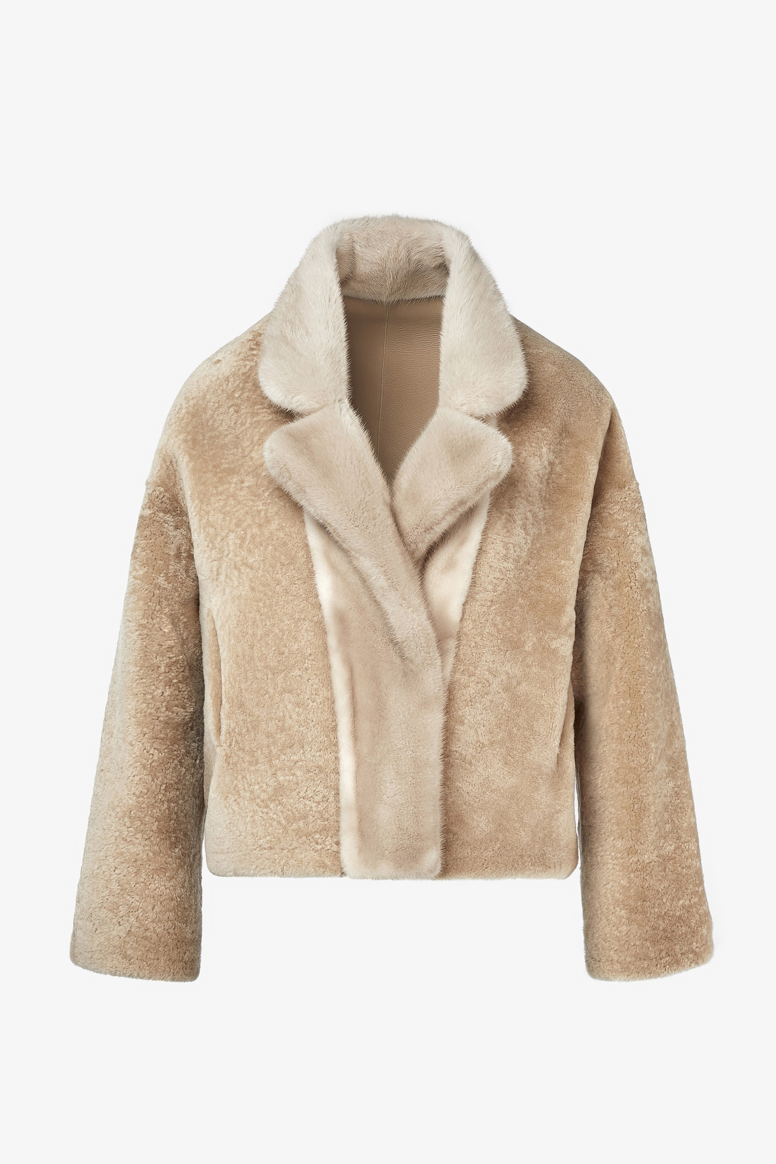 Ретушь фотографий курток и пуховиков | Студия SVITHART