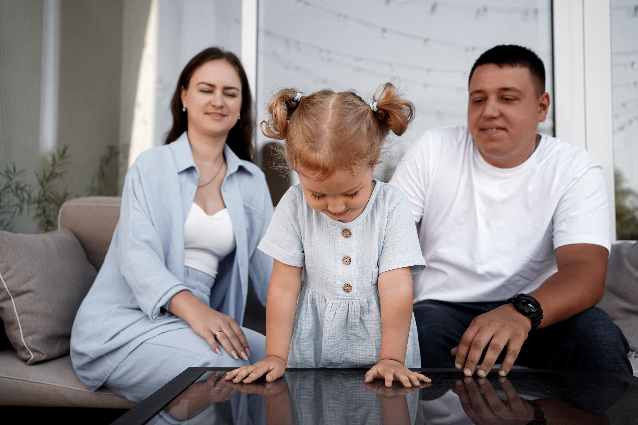 Семейная фотосессия в студии Терра в Новочеркасске. Фотограф Ростов-на-Дону. Свадебный фотограф в Ростове-на-Дону. Таинство Крещения и Венчания, семейные фотосессии. Алёна Чёботова