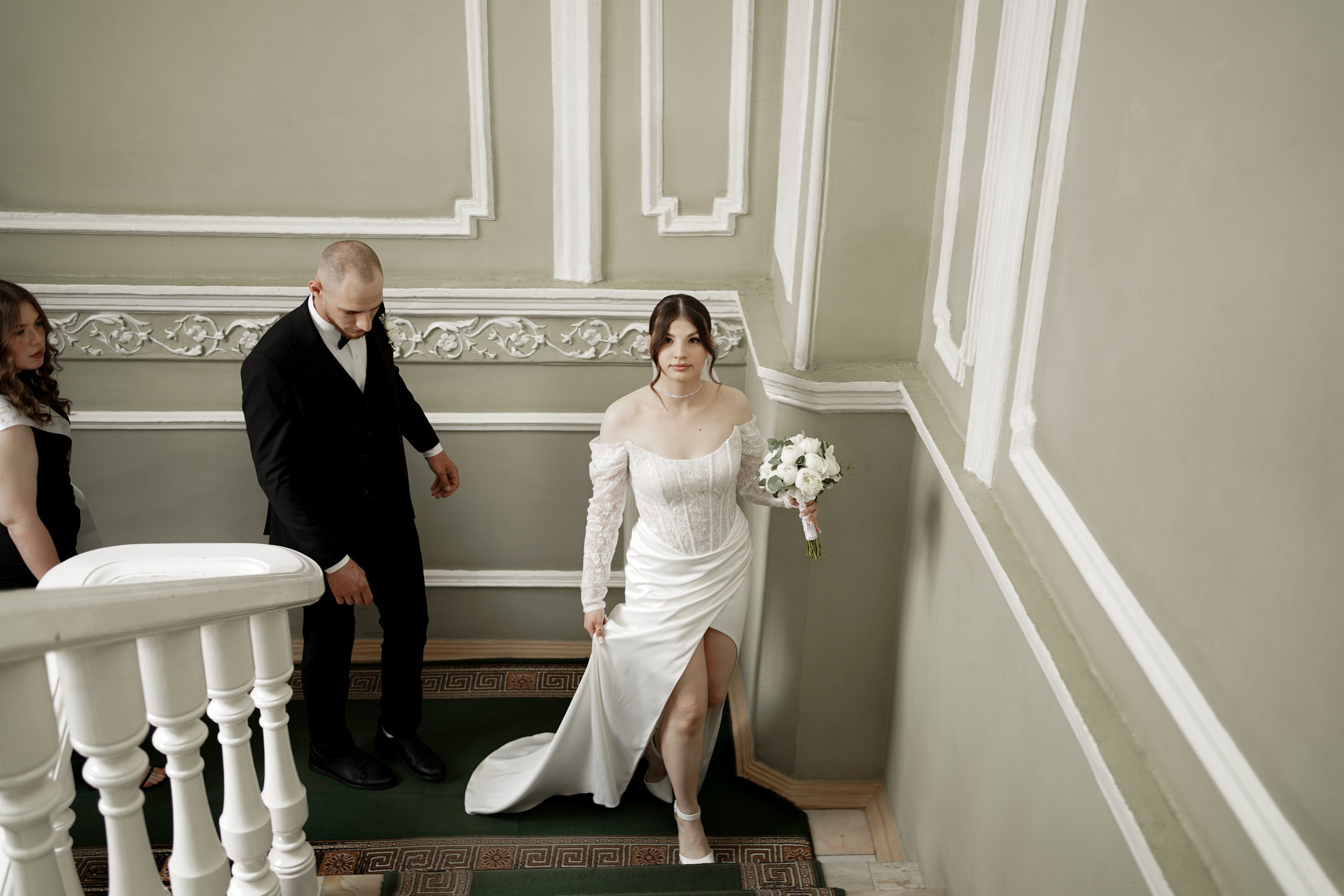 Эдуард и Анастасия на свадебной фотосессии в Новочеркасске. Свадебный фотограф в Ростове-на-Дону. Таинство Крещения и Венчания, семейные фотосессии. Алёна Чёботова