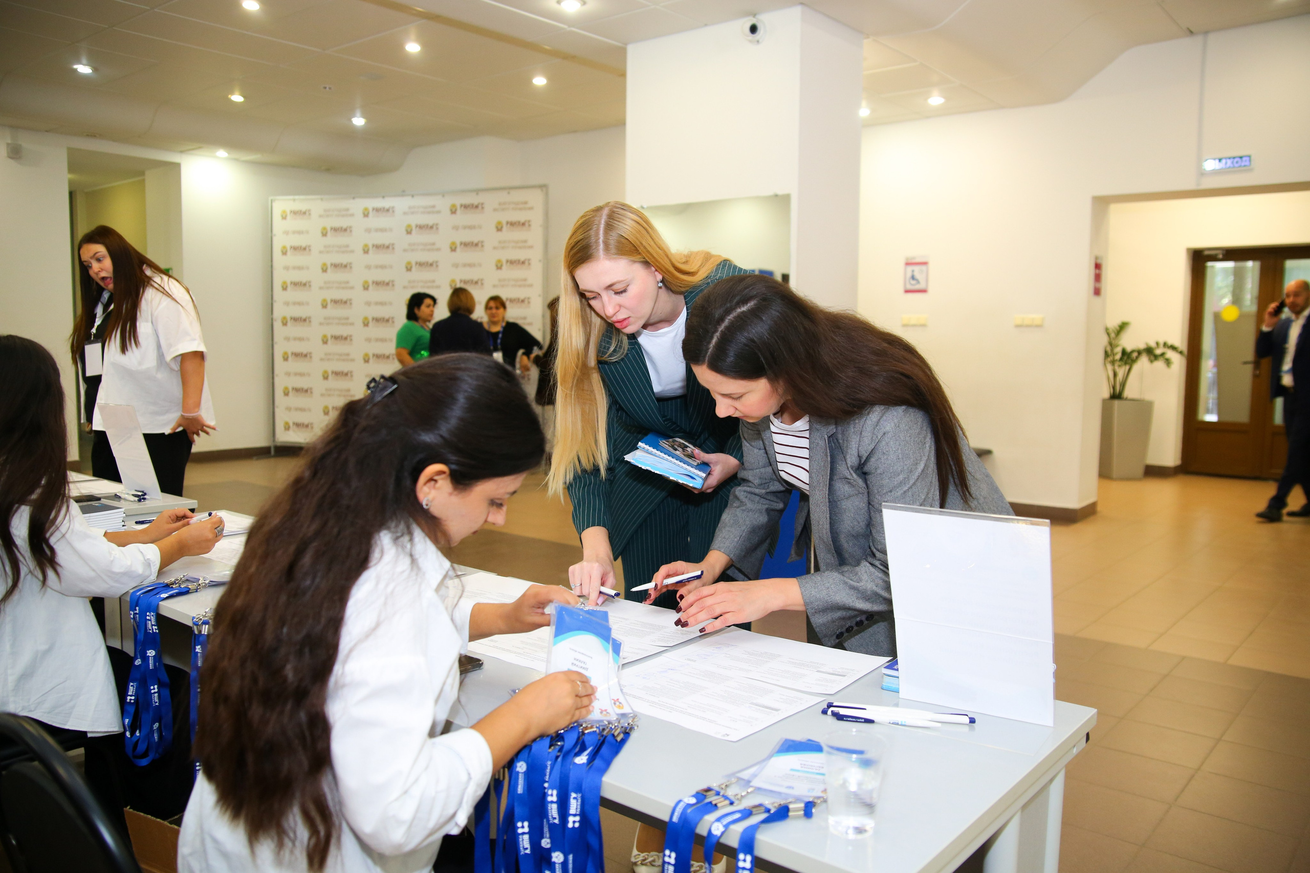 Модуль «РАНХиГС». Свадебный и детский фотограф в Волгограде Слава Белов