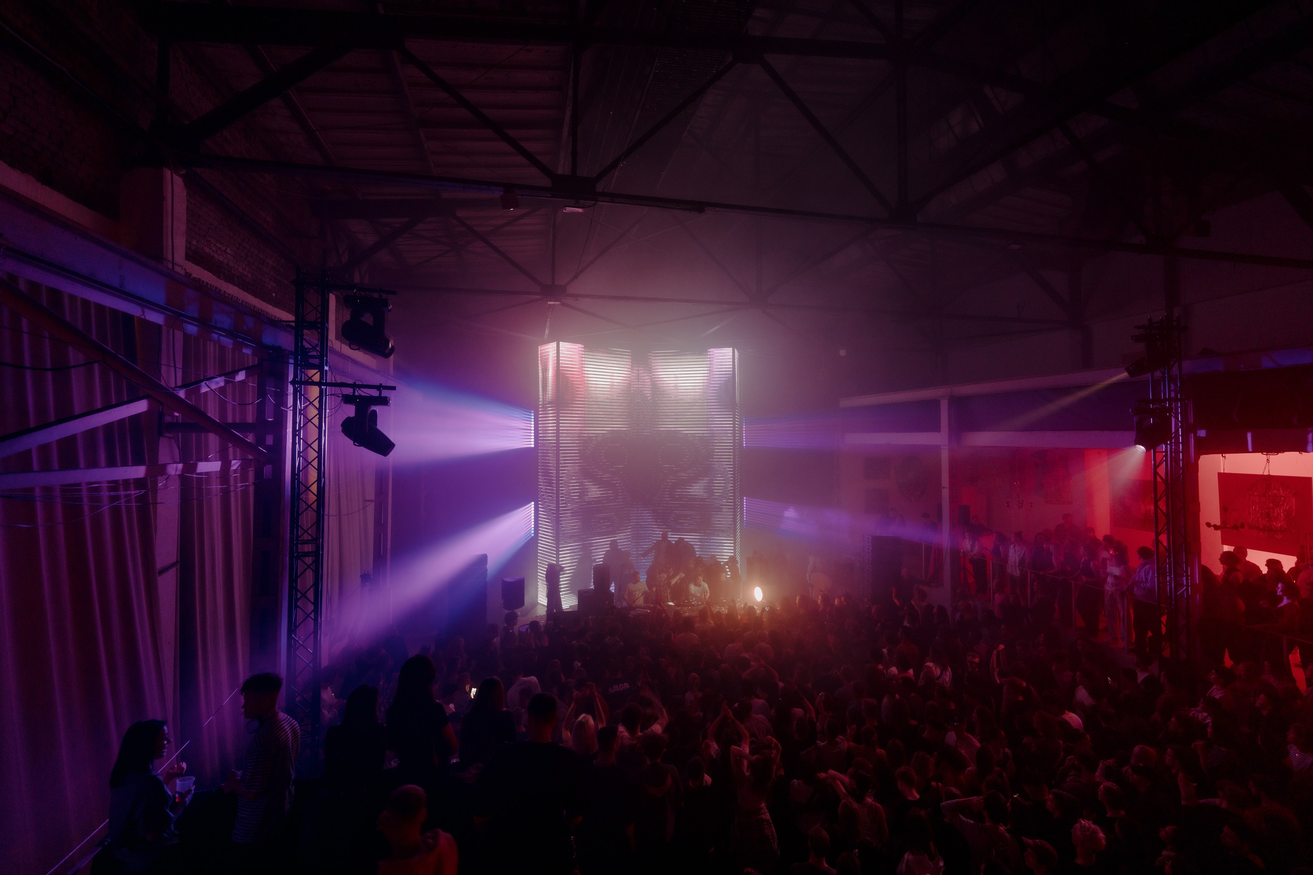 SILA SVETA ╳ BIICLA. @tomrus: Рустам Шагиморданов — фотограф