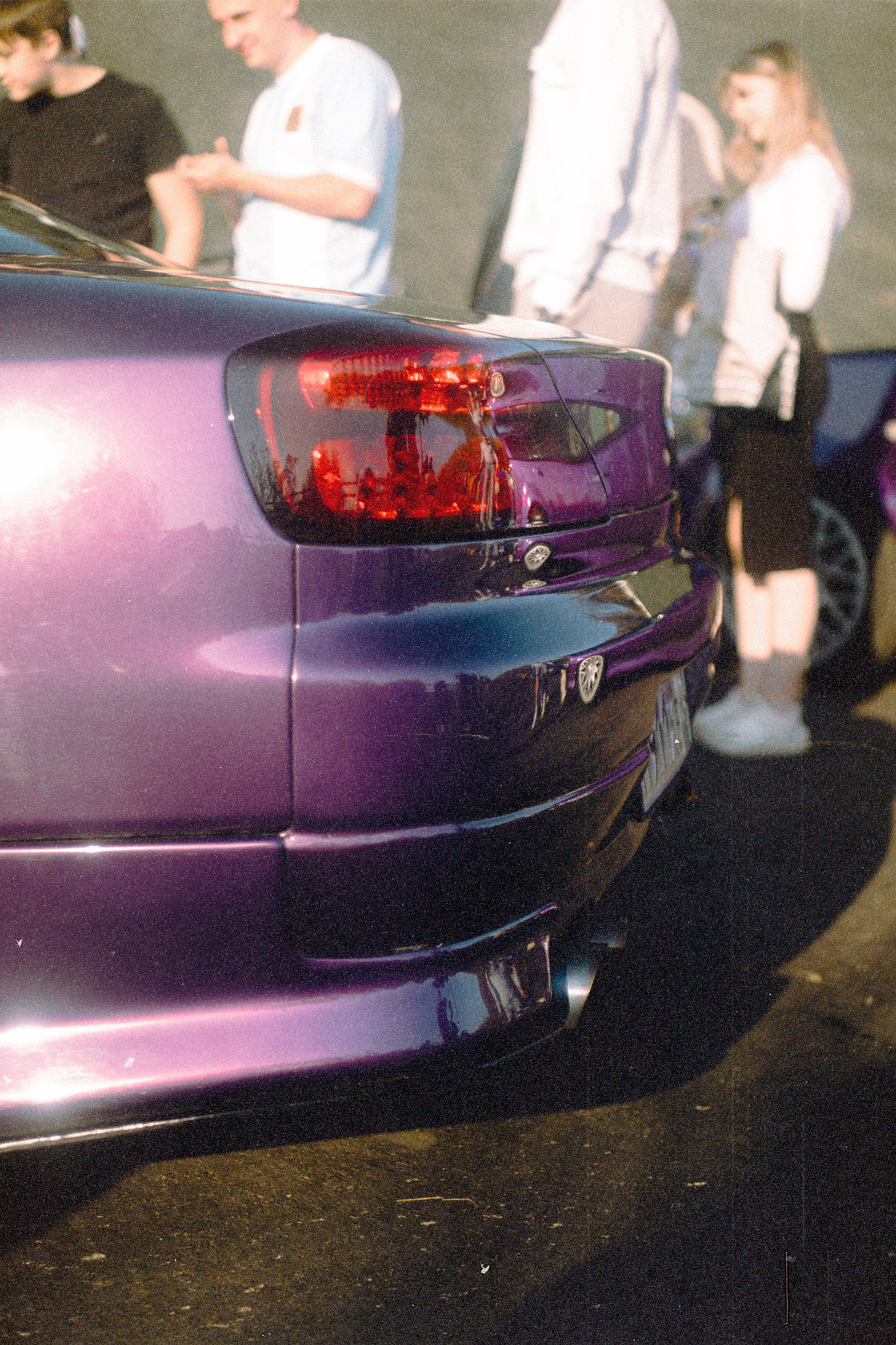 Репортажная фотосъёмка SMD Weekend в Калуге обработанные под плёнку