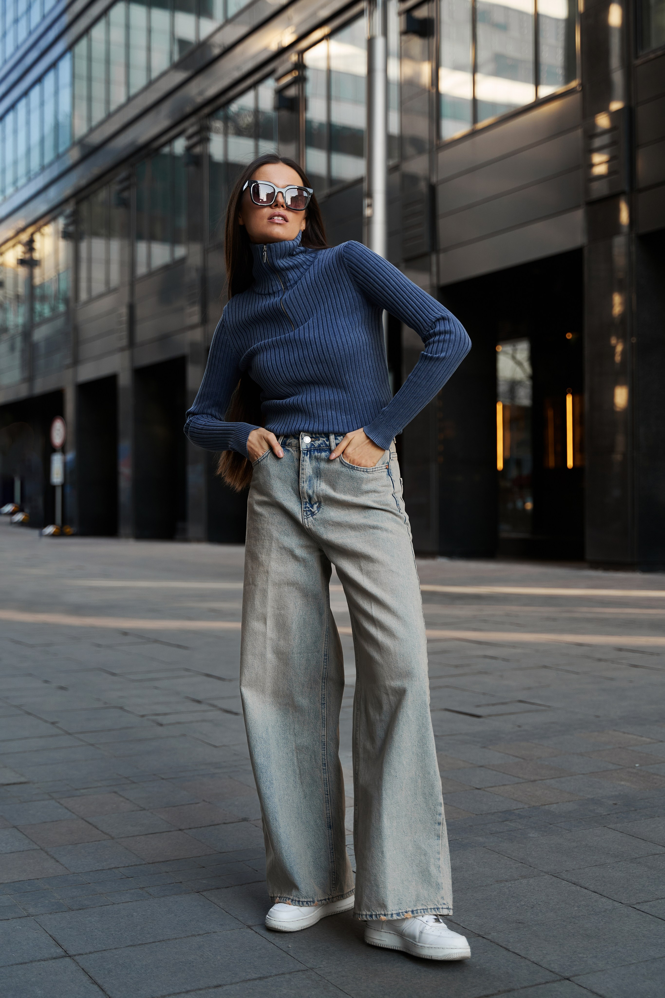 Уличная съемка. Фотограф для маркетплейсов в Москве