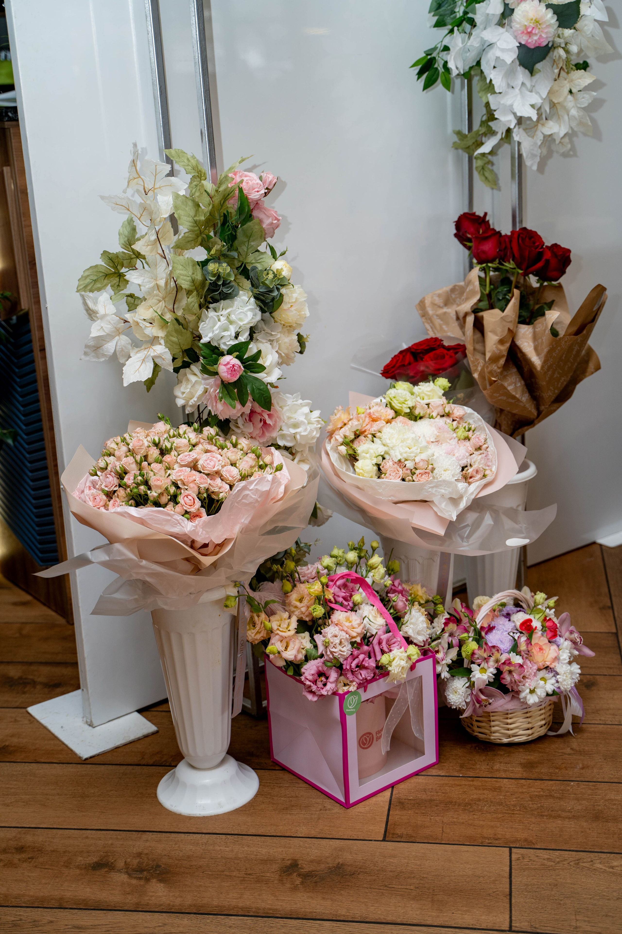 Данил и Анастасия. Видеосьемка, фотосьемка свадеб, юбилеев, утренников в Краснодарском кр