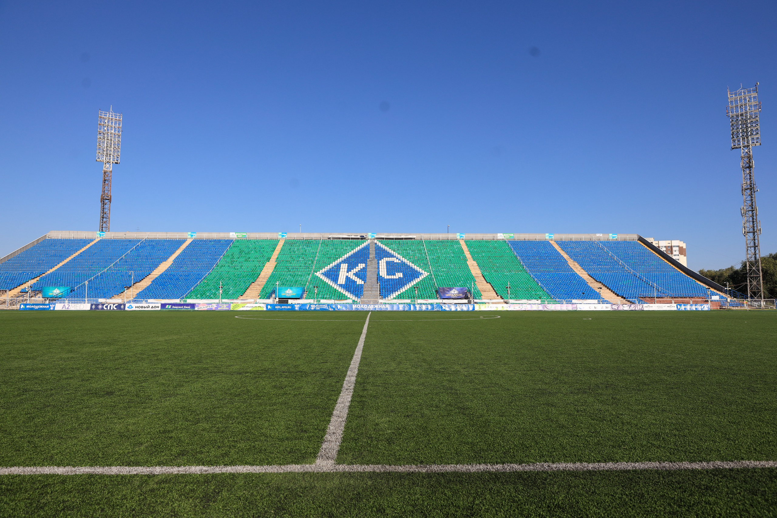 Крылья Советов — Мастер-Сатурн. Молодежная лига по футболу среди женских команд. Спортивный фотограф в Самаре