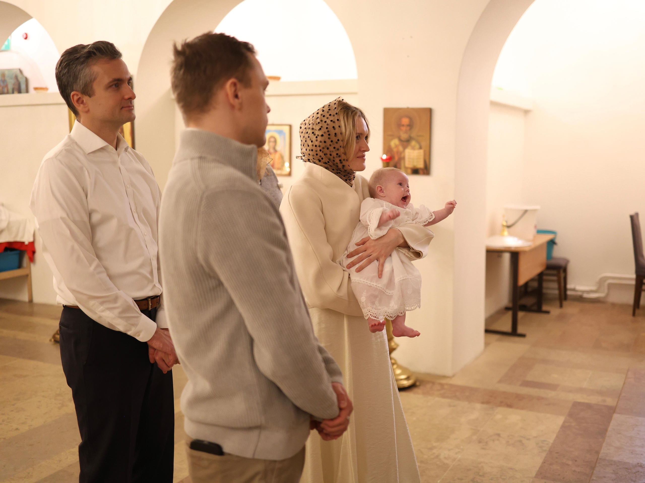 Таинство крещения. Фотограф на крещение Москва