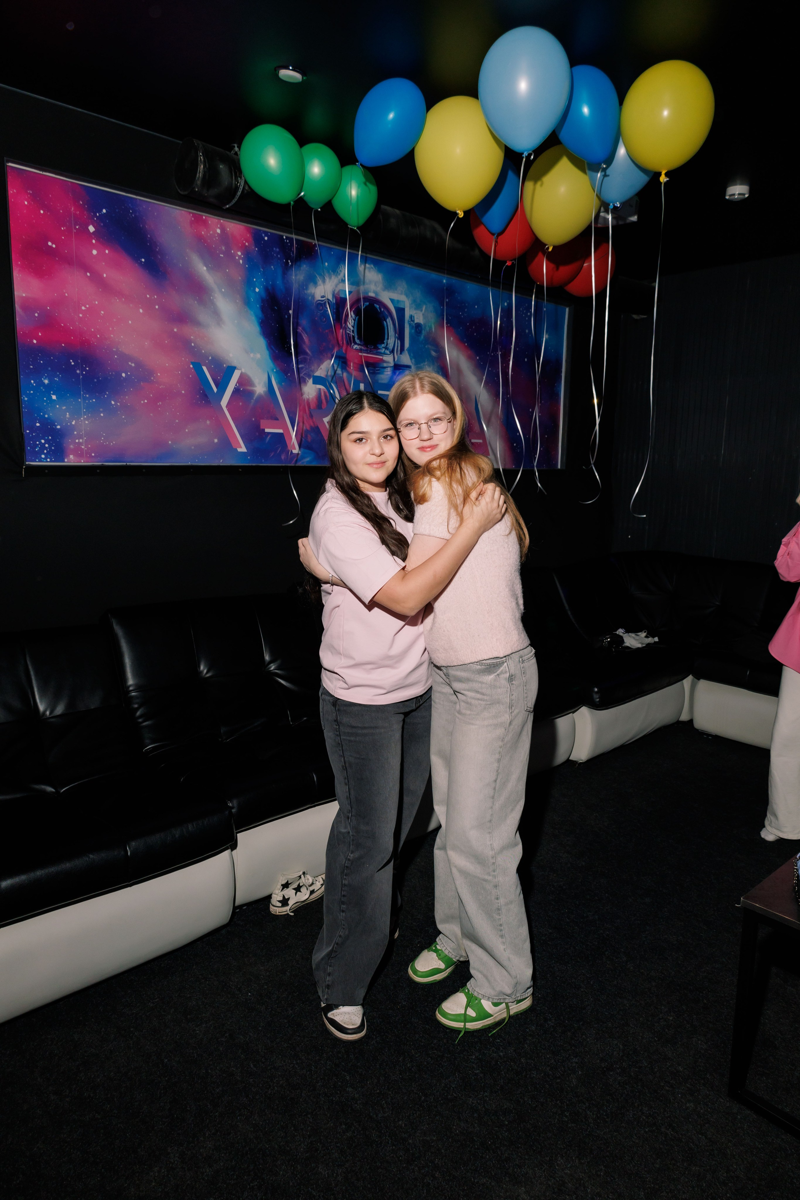 День Рождения в караоке. Фотограф в Москве Дмитрий Емельянов