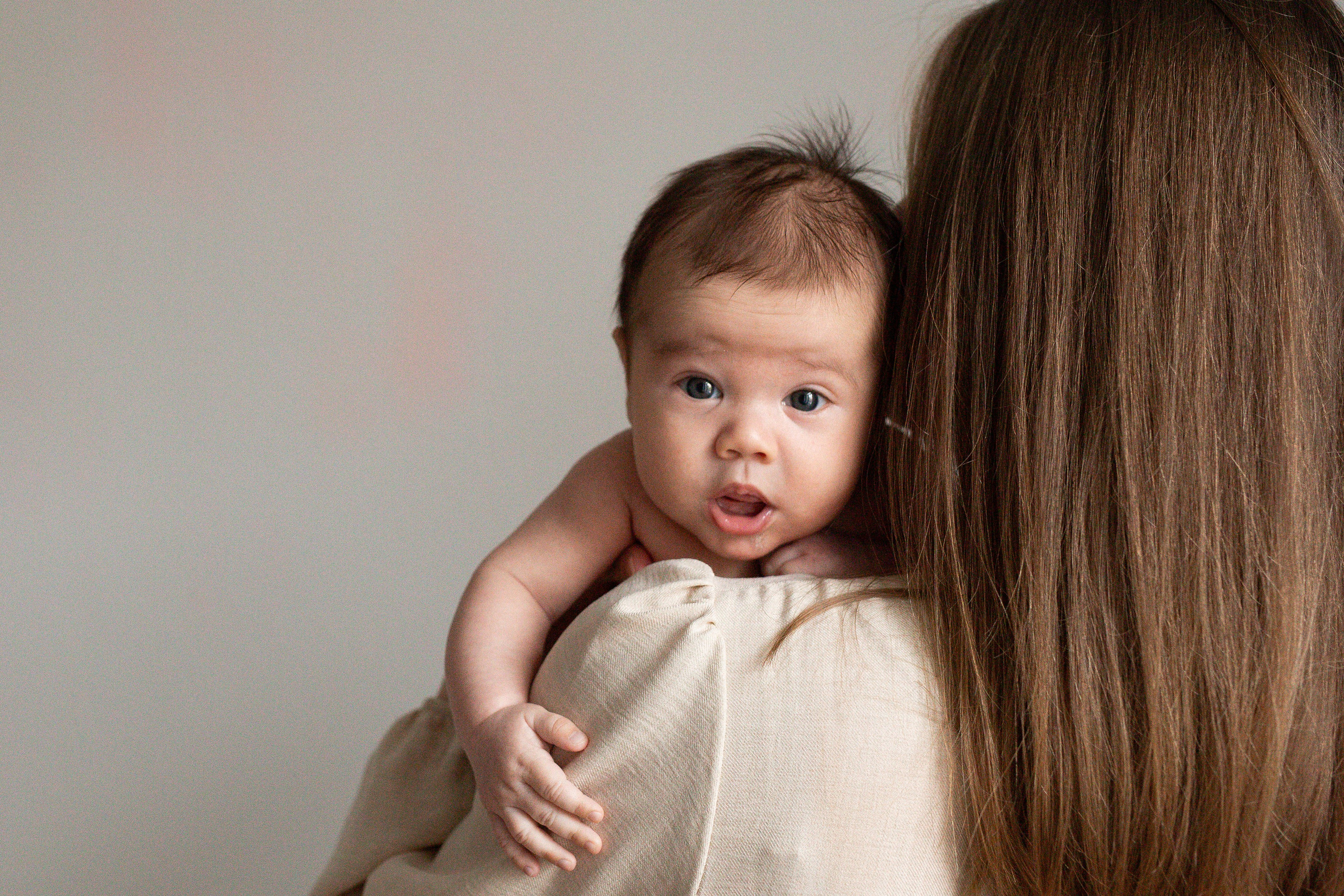 Оля, Андрей, Даня и Паша, домашняя фотосессия с грудничком. Семейный фотограф в Москве Марина Петра