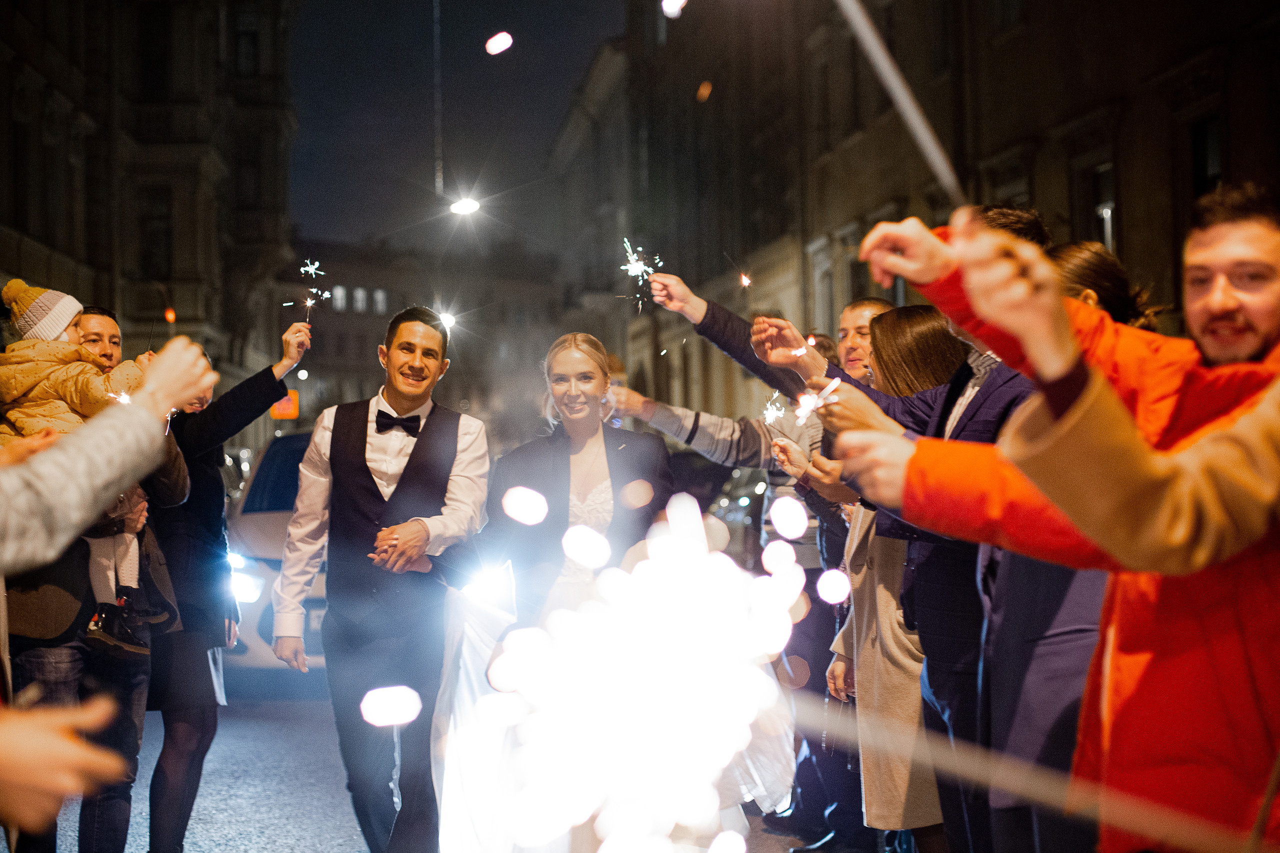 Видели ночь, гуляли всю ночь до утра!. Свадебный фотограф в Санкт-Петербурге