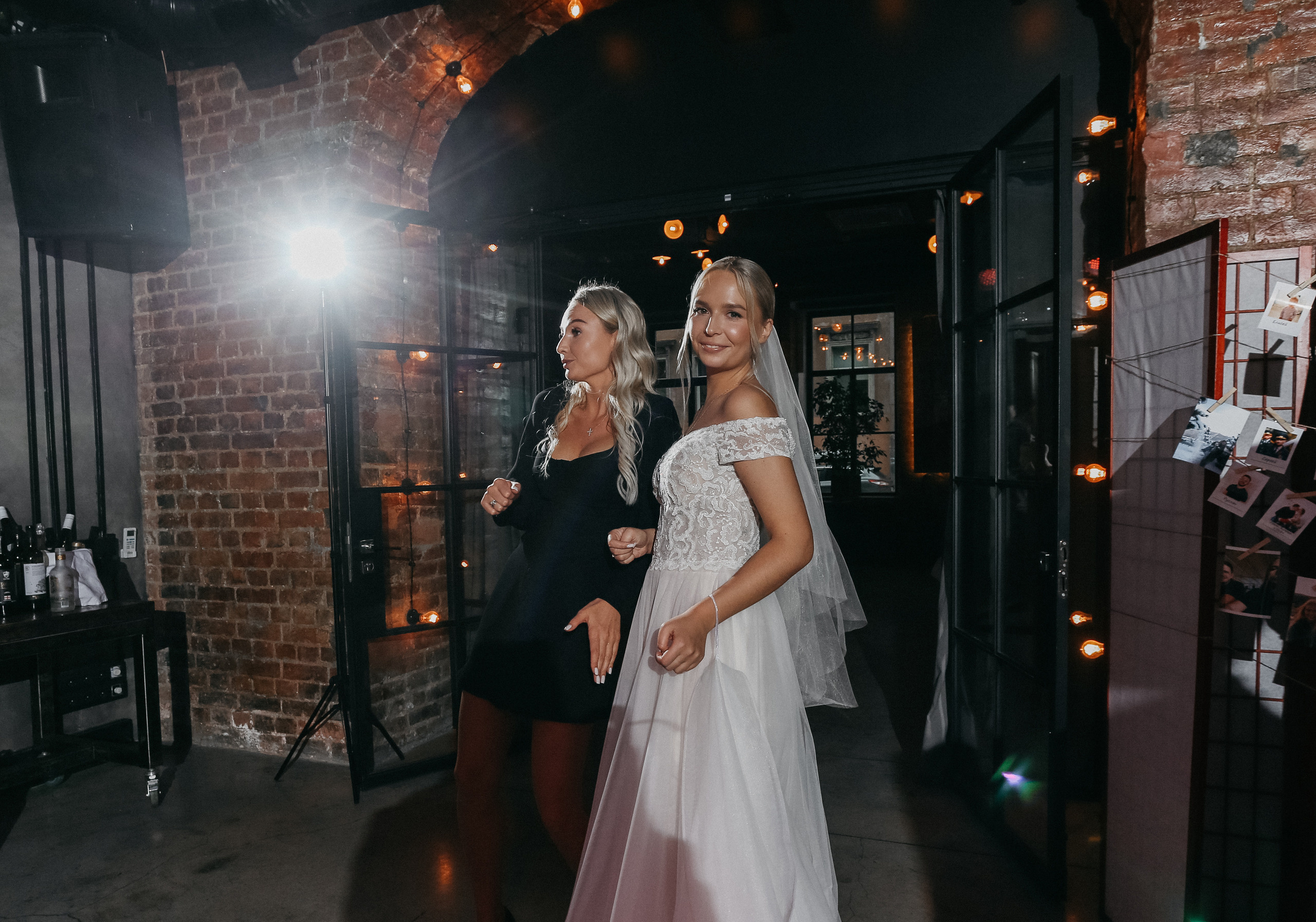 Видели ночь, гуляли всю ночь до утра!. Свадебный фотограф в Санкт-Петербурге