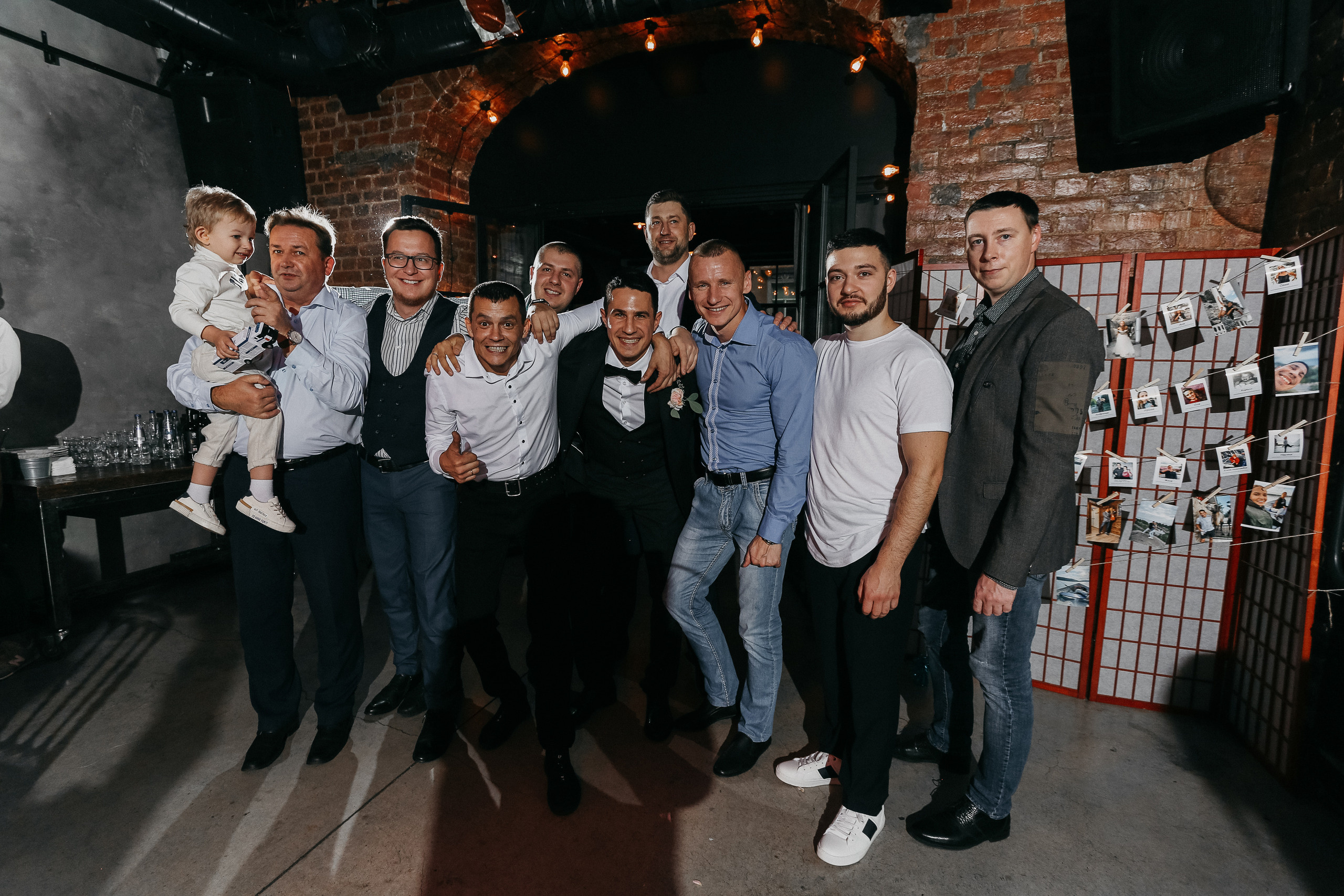 Видели ночь, гуляли всю ночь до утра!. Свадебный фотограф в Санкт-Петербурге