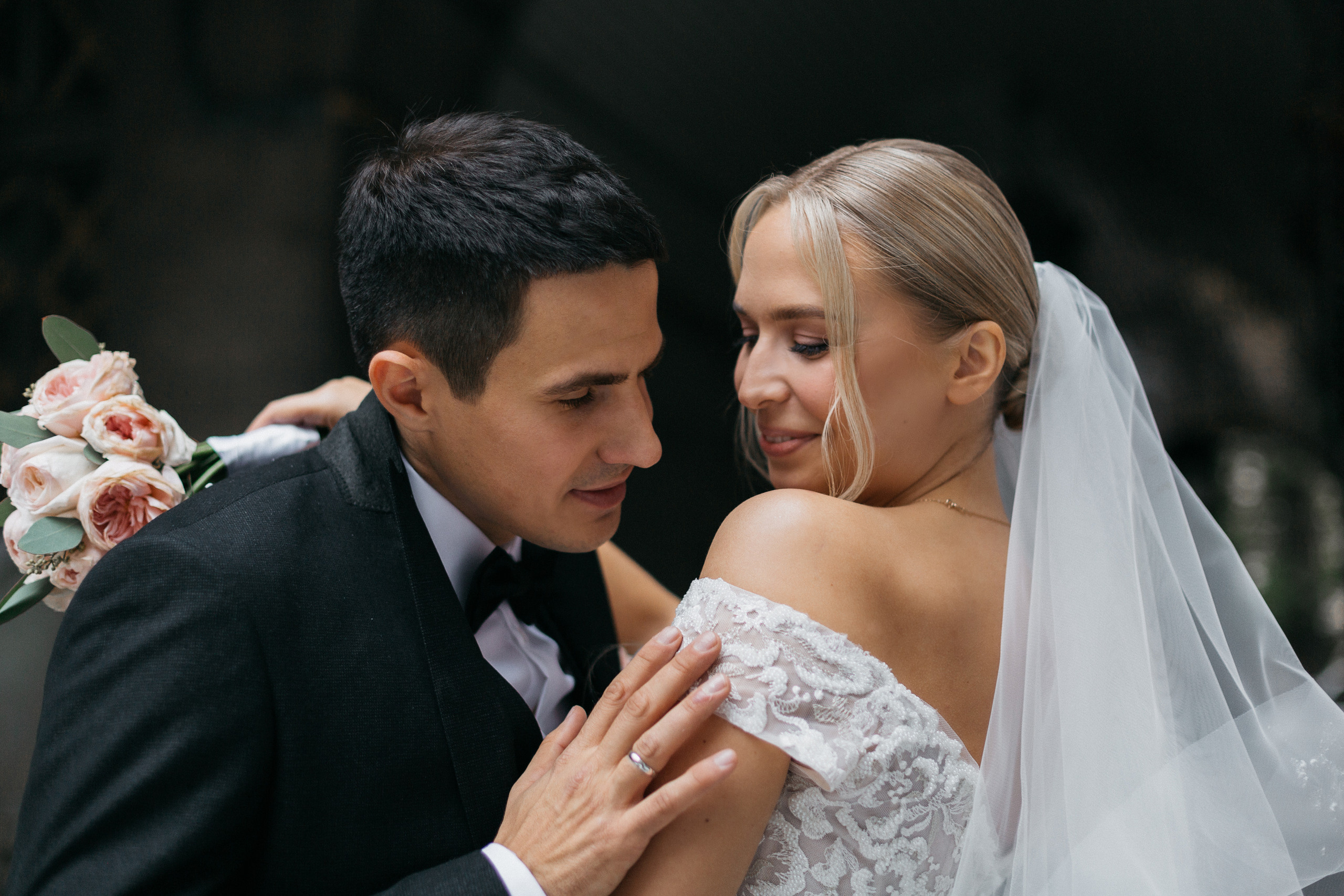 Видели ночь, гуляли всю ночь до утра!. Свадебный фотограф в Санкт-Петербурге